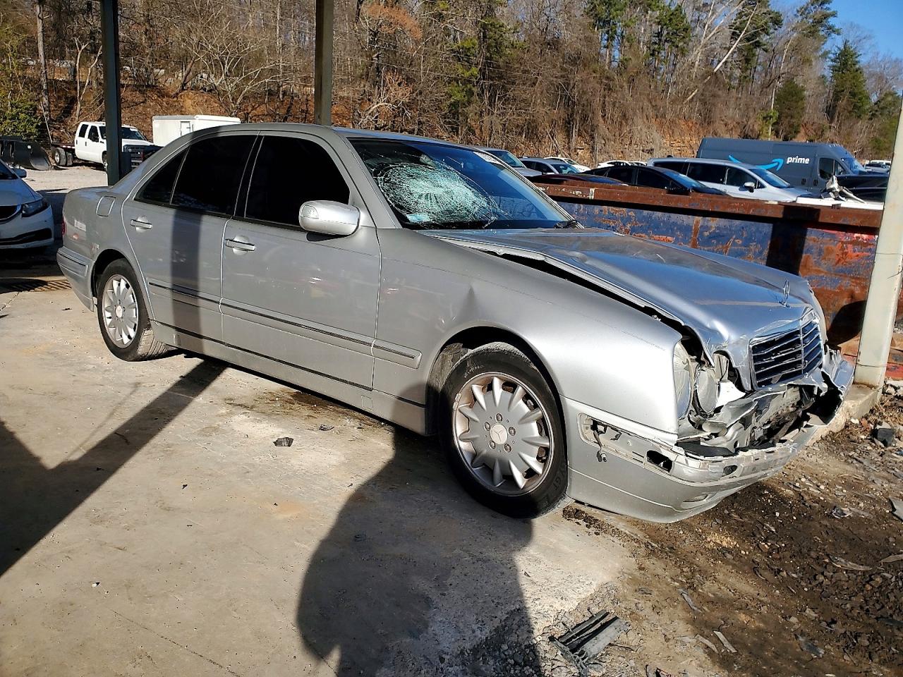 2001 Mercedes-benz E 320 Silver vin: WDBJF65J01B262662