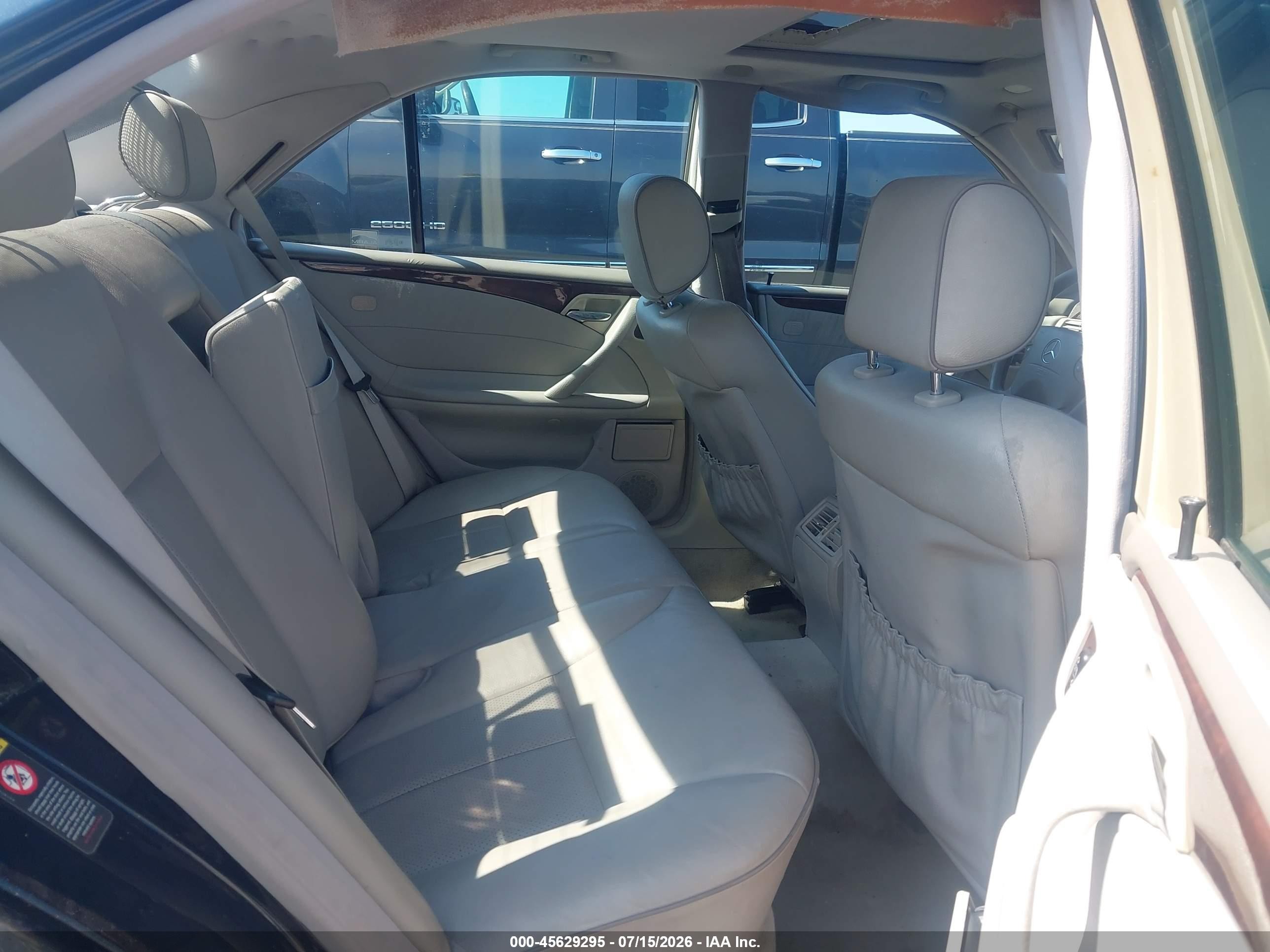 2001 Mercedes-benz E 320   Синий vin: WDBJF65J01B265481