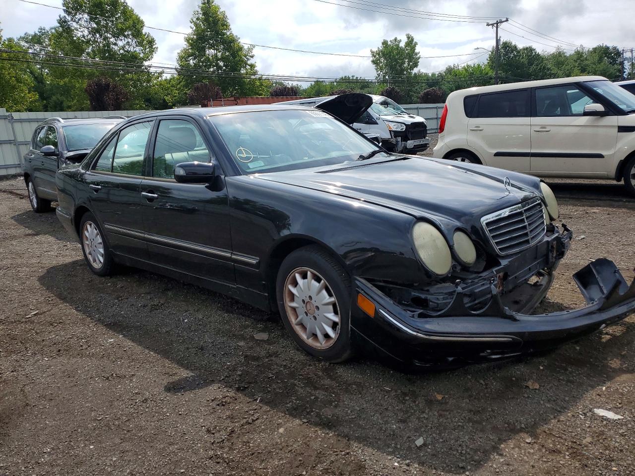 2001 Mercedes-benz E 320 Black vin: WDBJF65J01B340485
