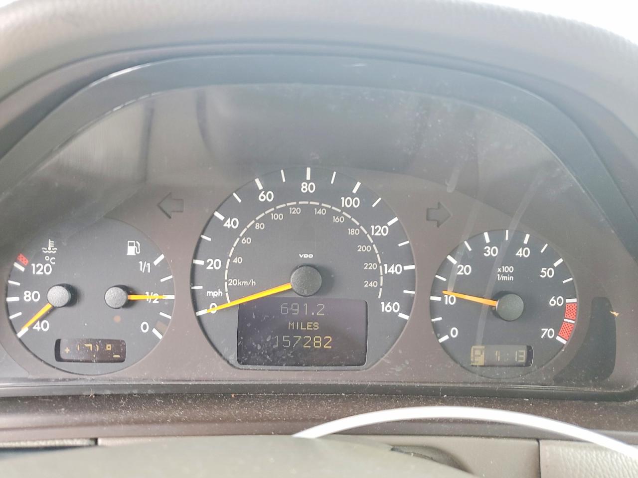 2001 Mercedes-benz E 320 Black vin: WDBJF65J01B340485