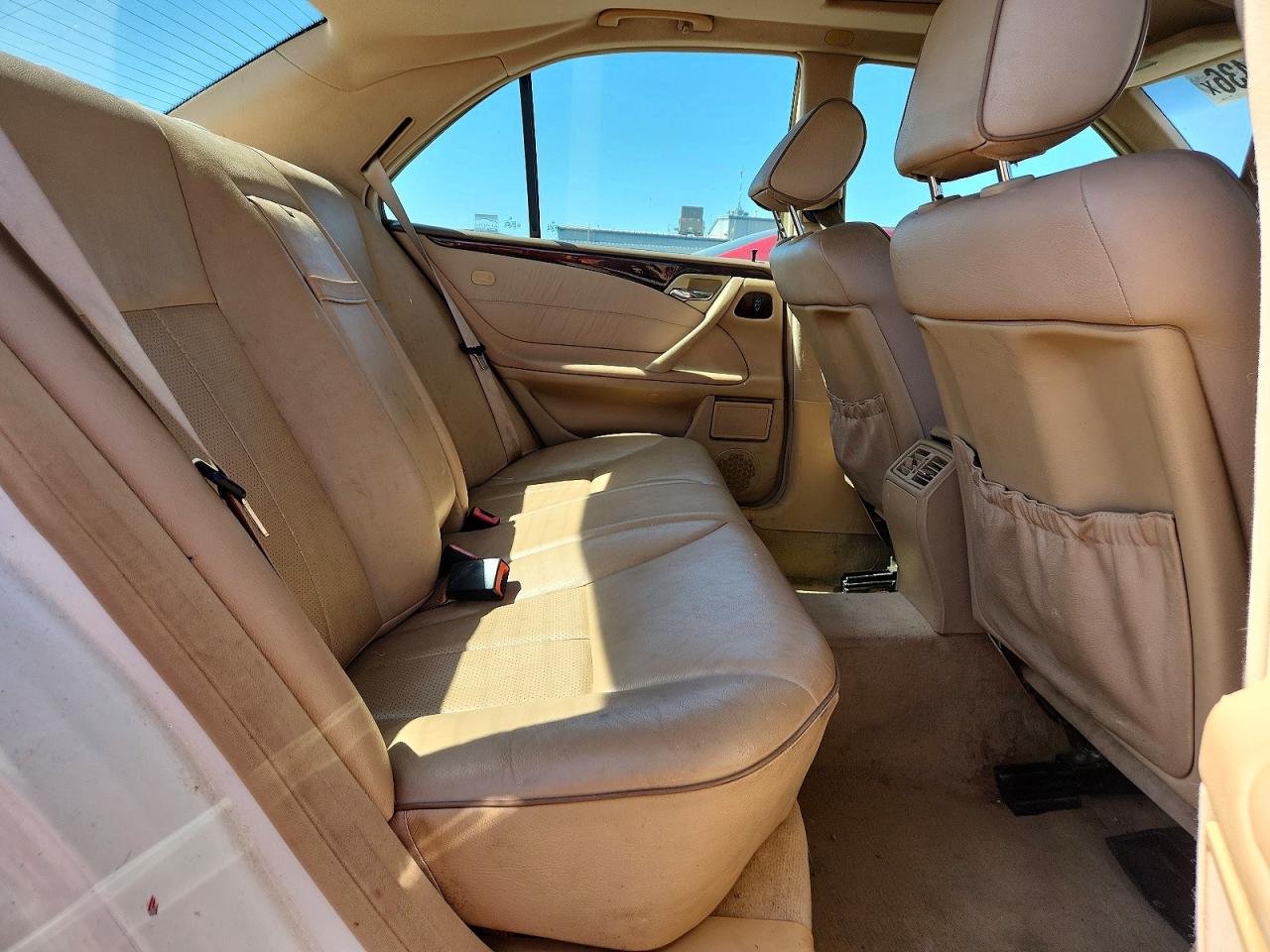 2001 Mercedes-benz E 320 Белый vin: WDBJF65J01B357304