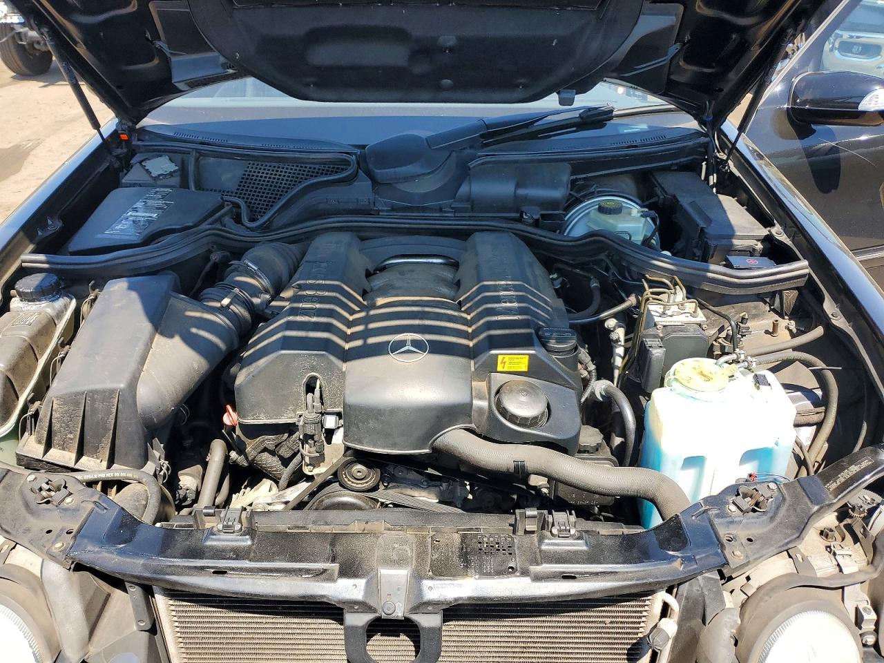 2000 Mercedes-benz E 320 Black vin: WDBJF65J0YB086416