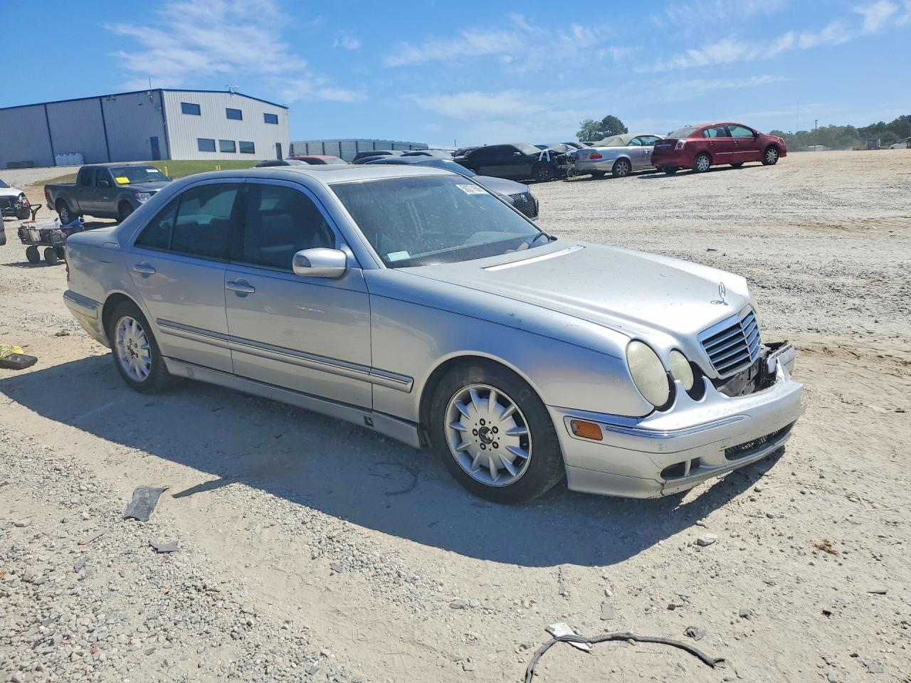 2000 Mercedes-benz E 320 Silver vin: WDBJF65J0YB094192