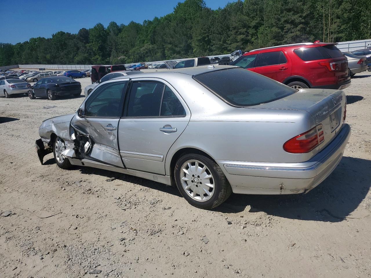 2000 Mercedes-benz E 320 Silver vin: WDBJF65J0YB094192
