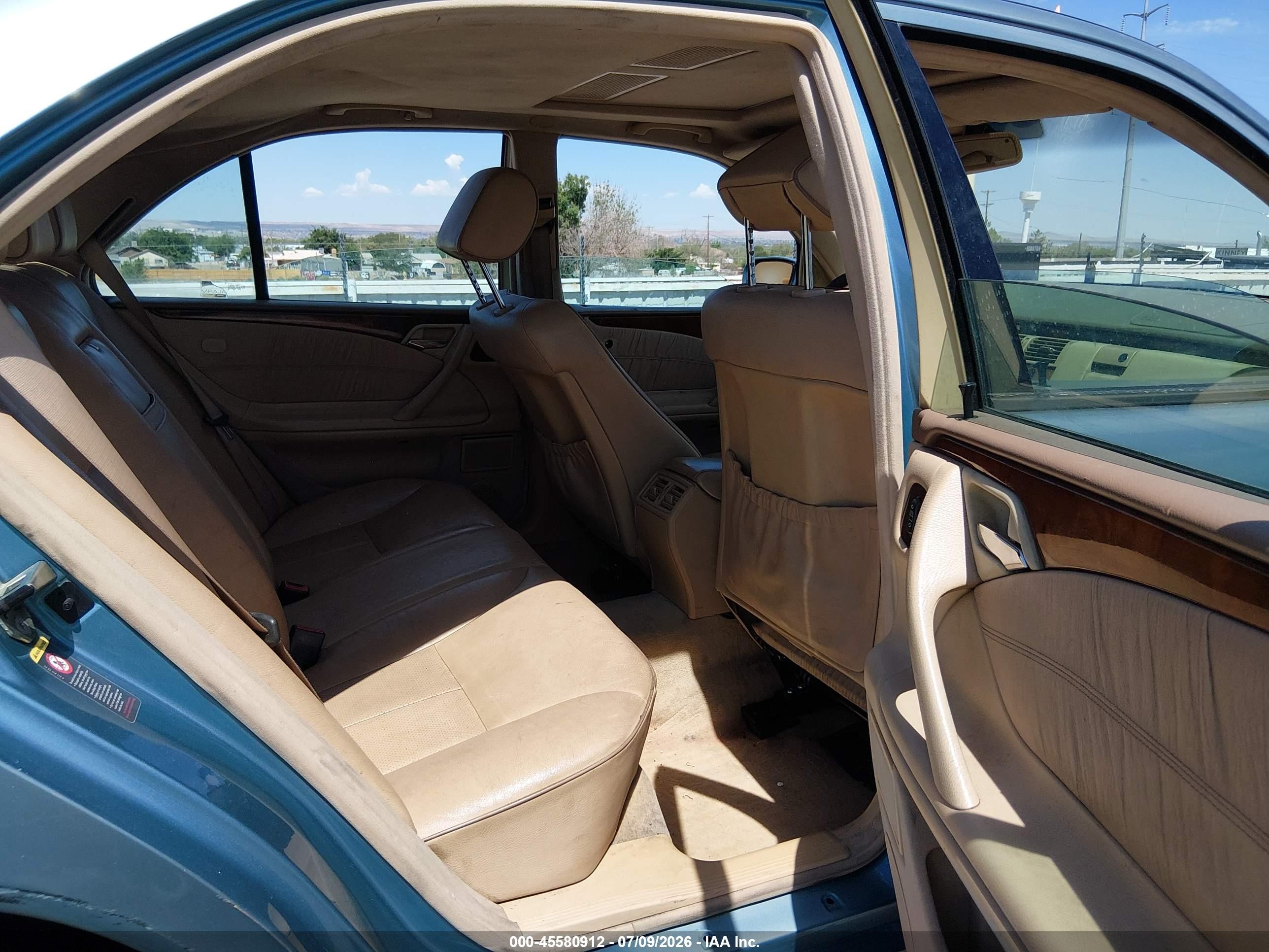 2002 Mercedes-benz E 320 Special Edition Blue vin: WDBJF65J12B484466