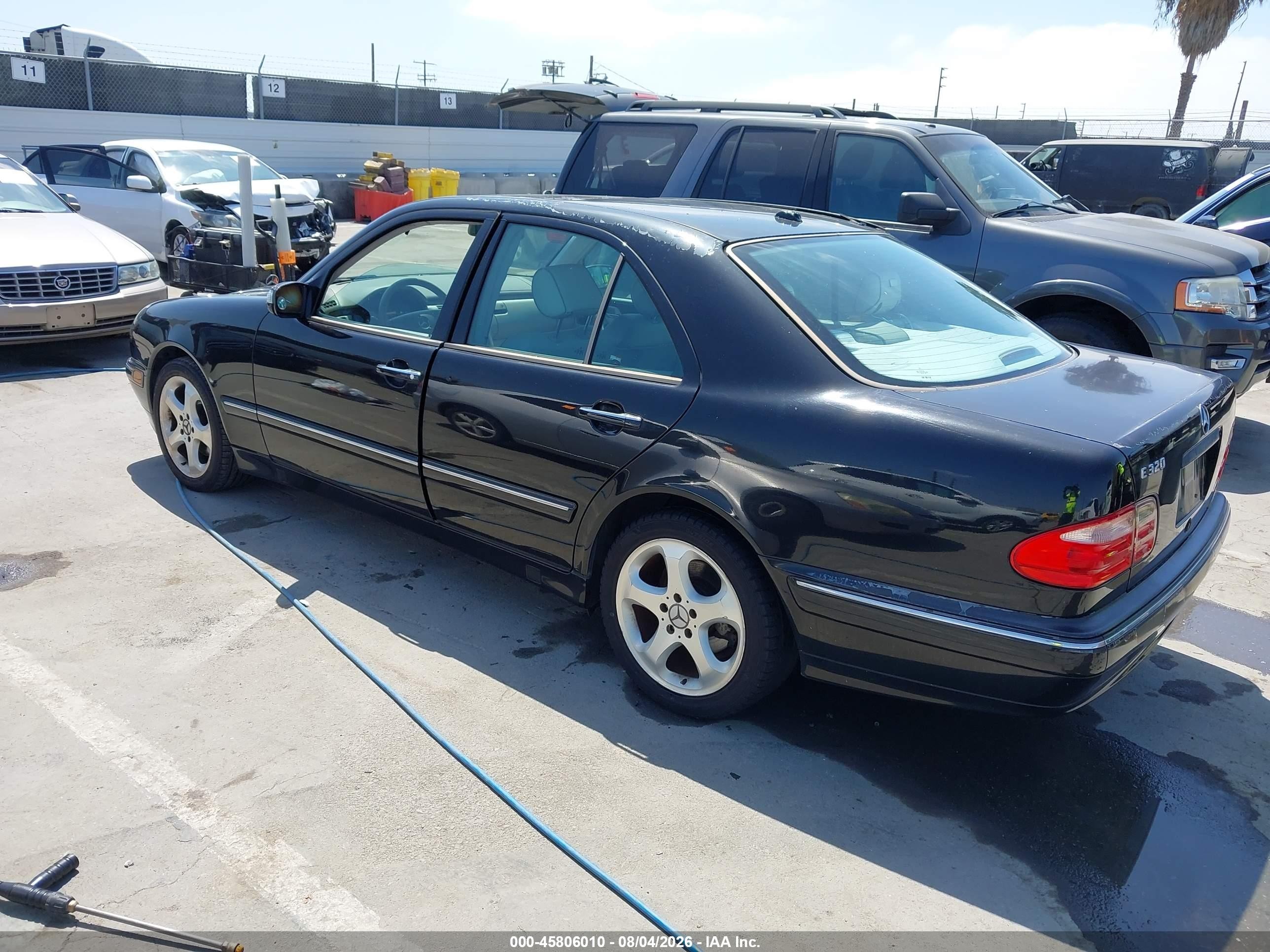 2002 Mercedes-benz E 320 Special Edition Black vin: WDBJF65J12B485472