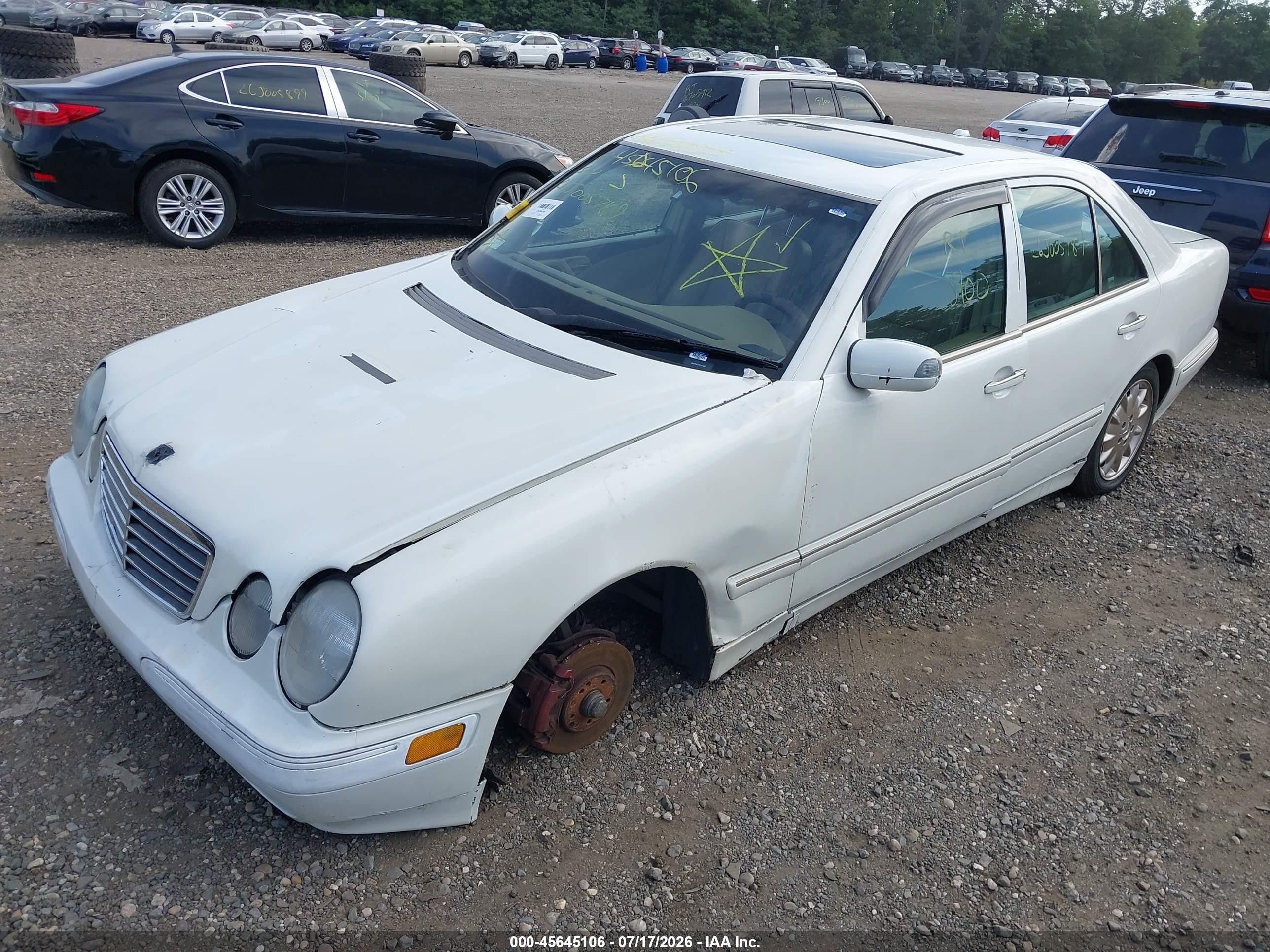 2000 Mercedes-benz E 320 Белый vin: WDBJF65J1YB161947