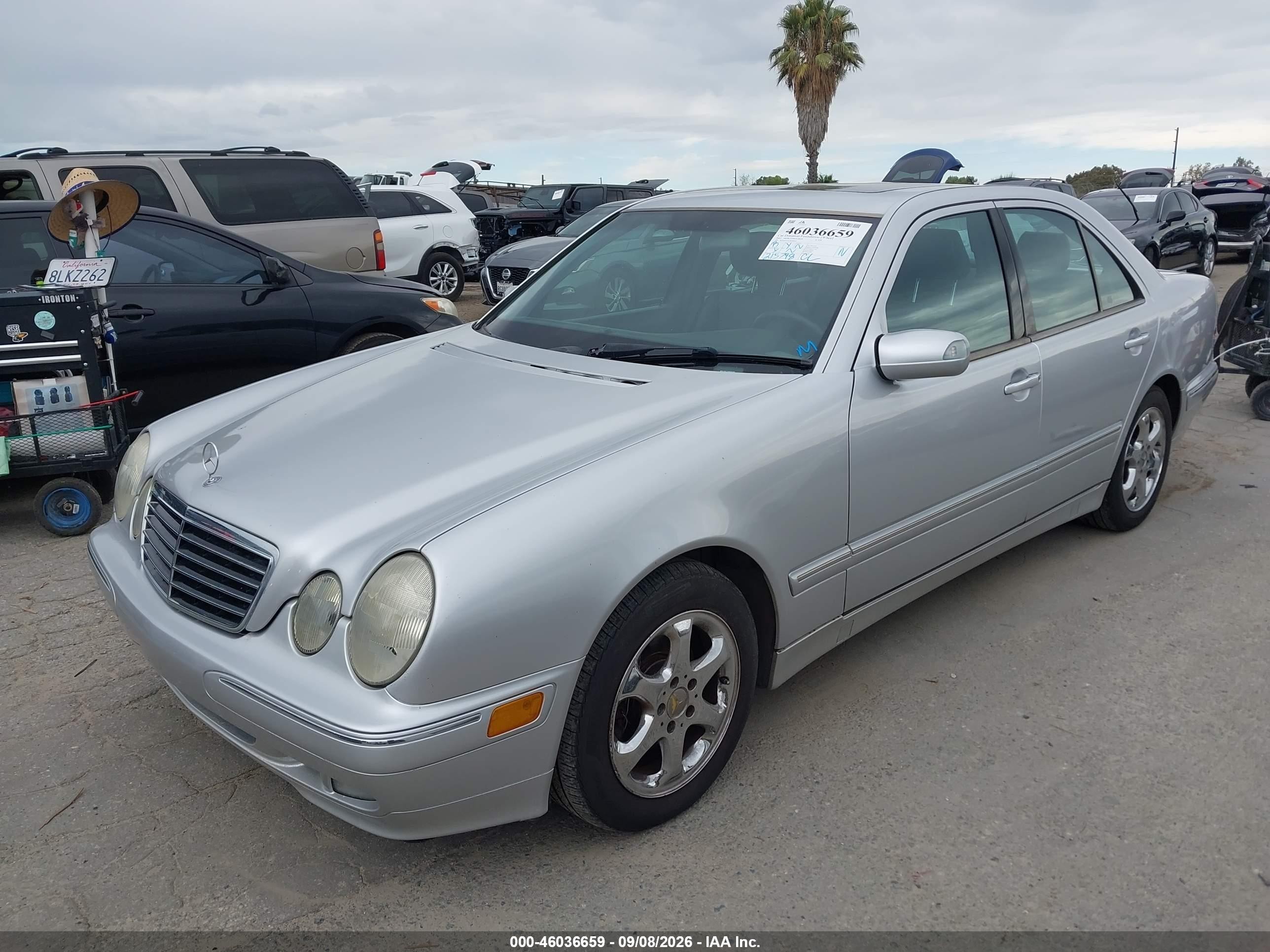 2002 Mercedes-benz E 320 Special Edition Silver vin: WDBJF65J22B440265