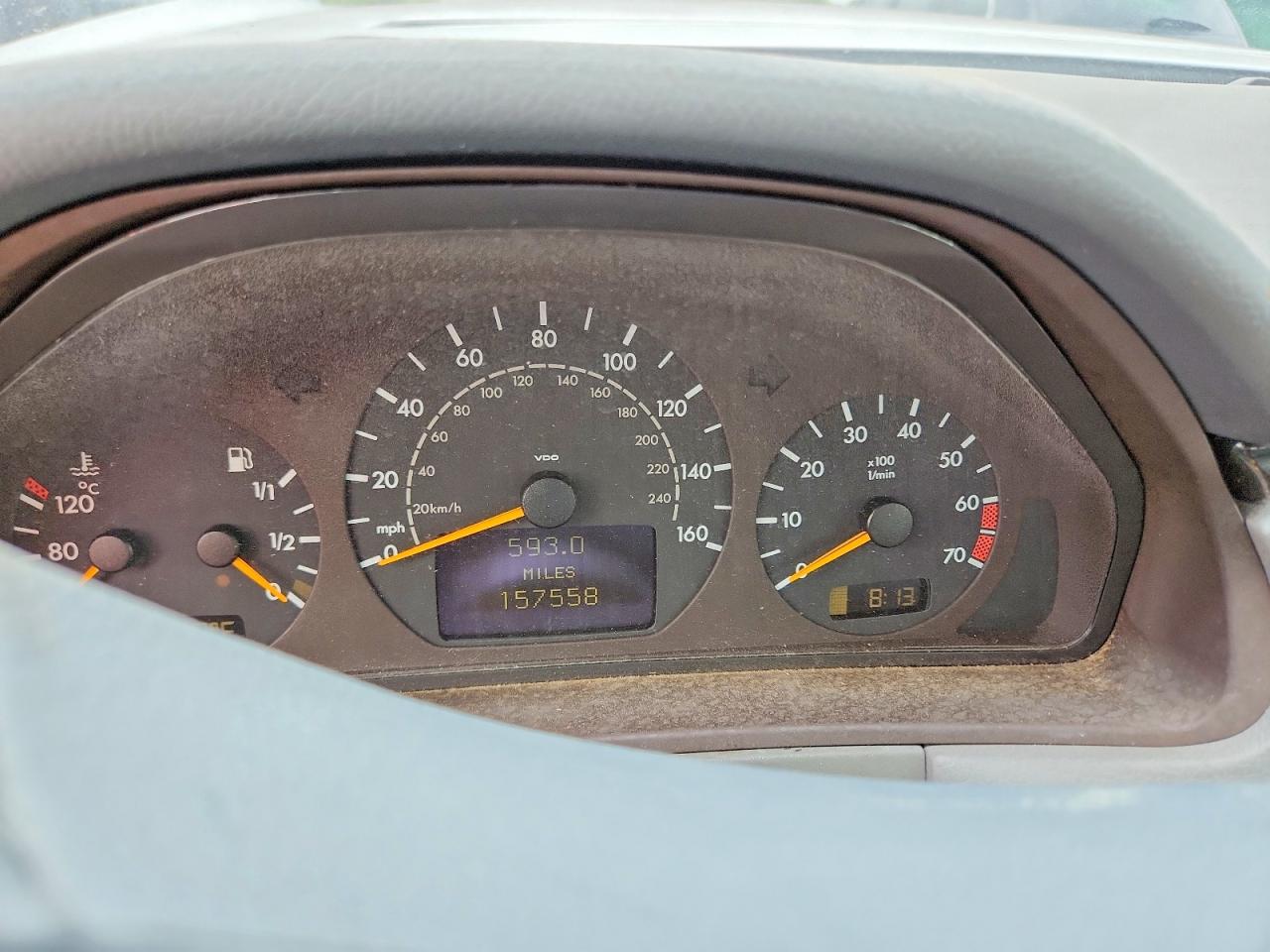 2002 Mercedes-benz E 320 Silver vin: WDBJF65J22B498022
