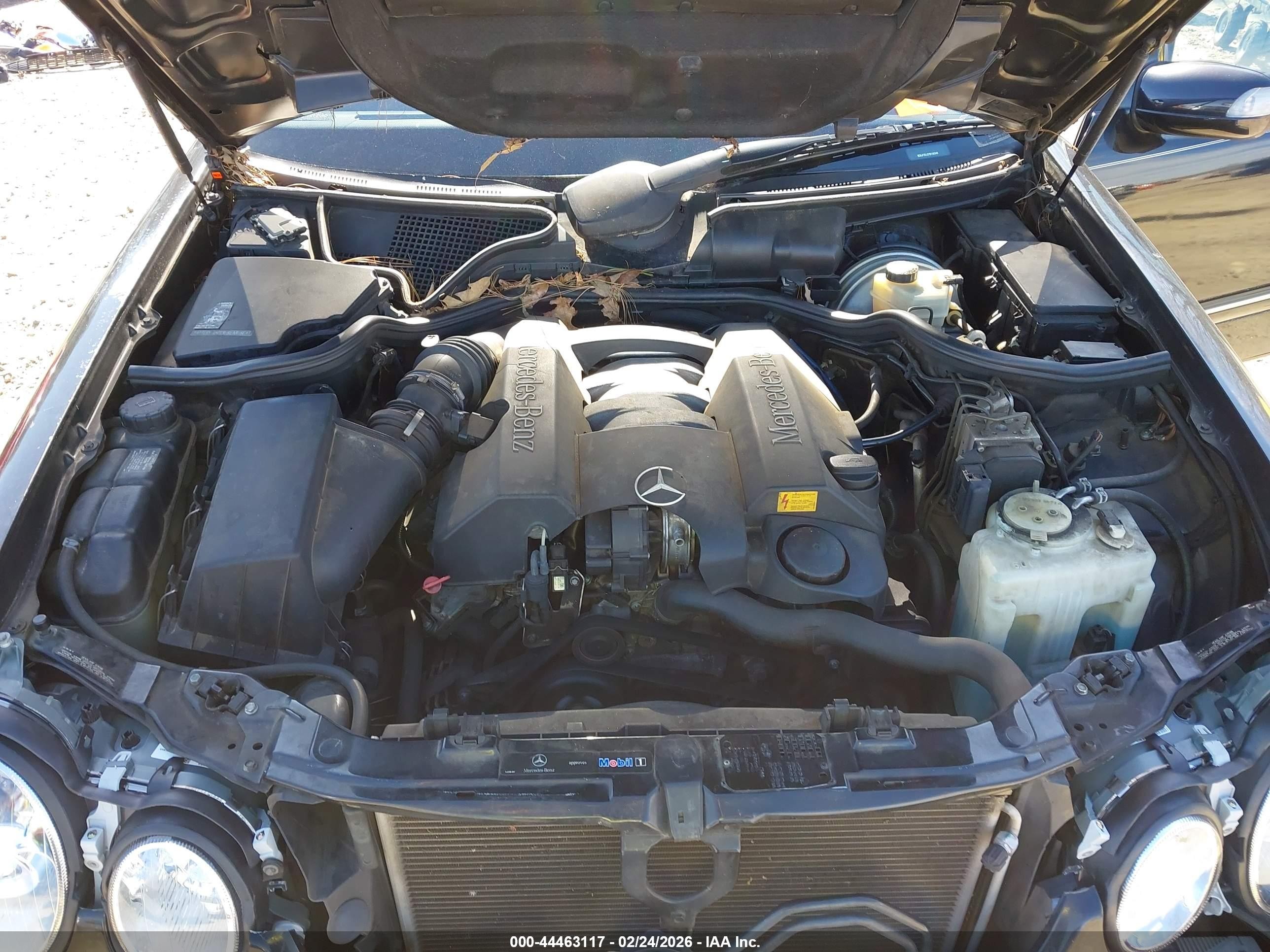 2000 Mercedes-benz E 320 Black vin: WDBJF65J2YB108349