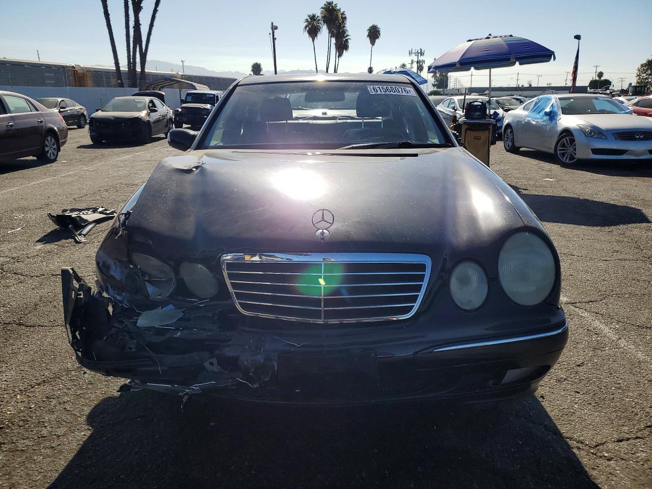 2000 Mercedes-benz E 320 Black vin: WDBJF65J2YB116127