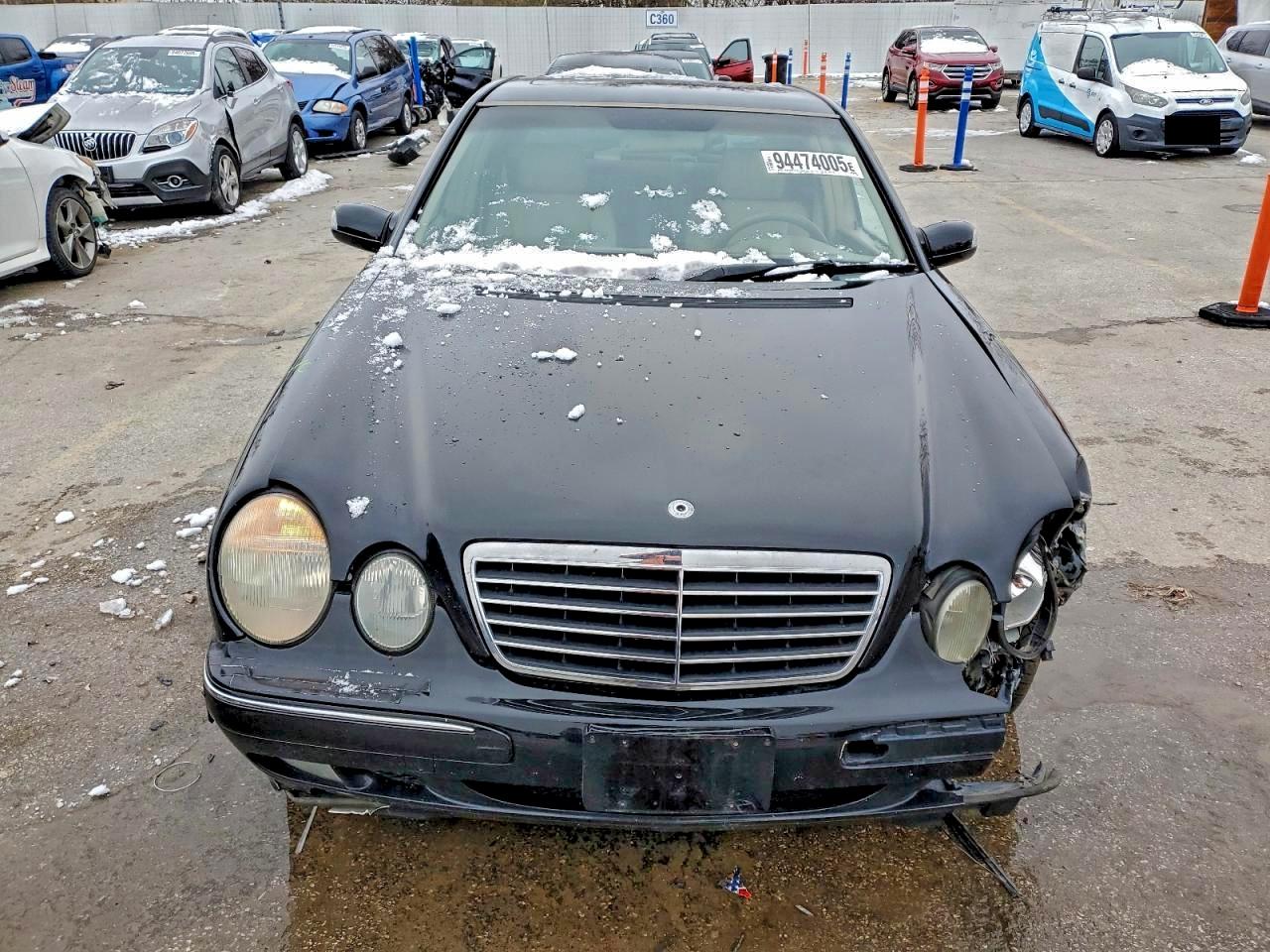 2000 Mercedes-benz E 320 Black vin: WDBJF65J3YA979167