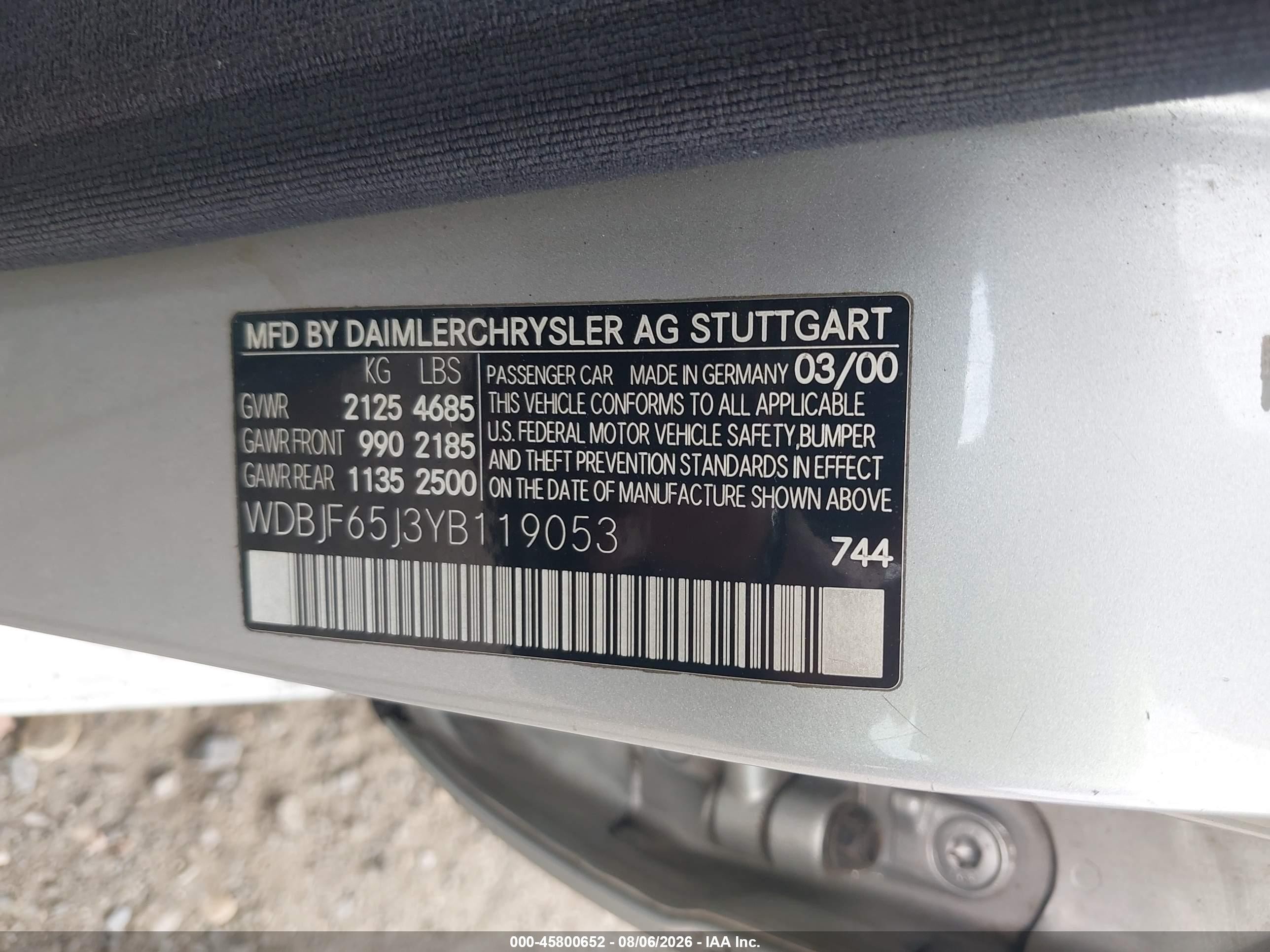 2000 Mercedes-benz E 320   Silver vin: WDBJF65J3YB119053