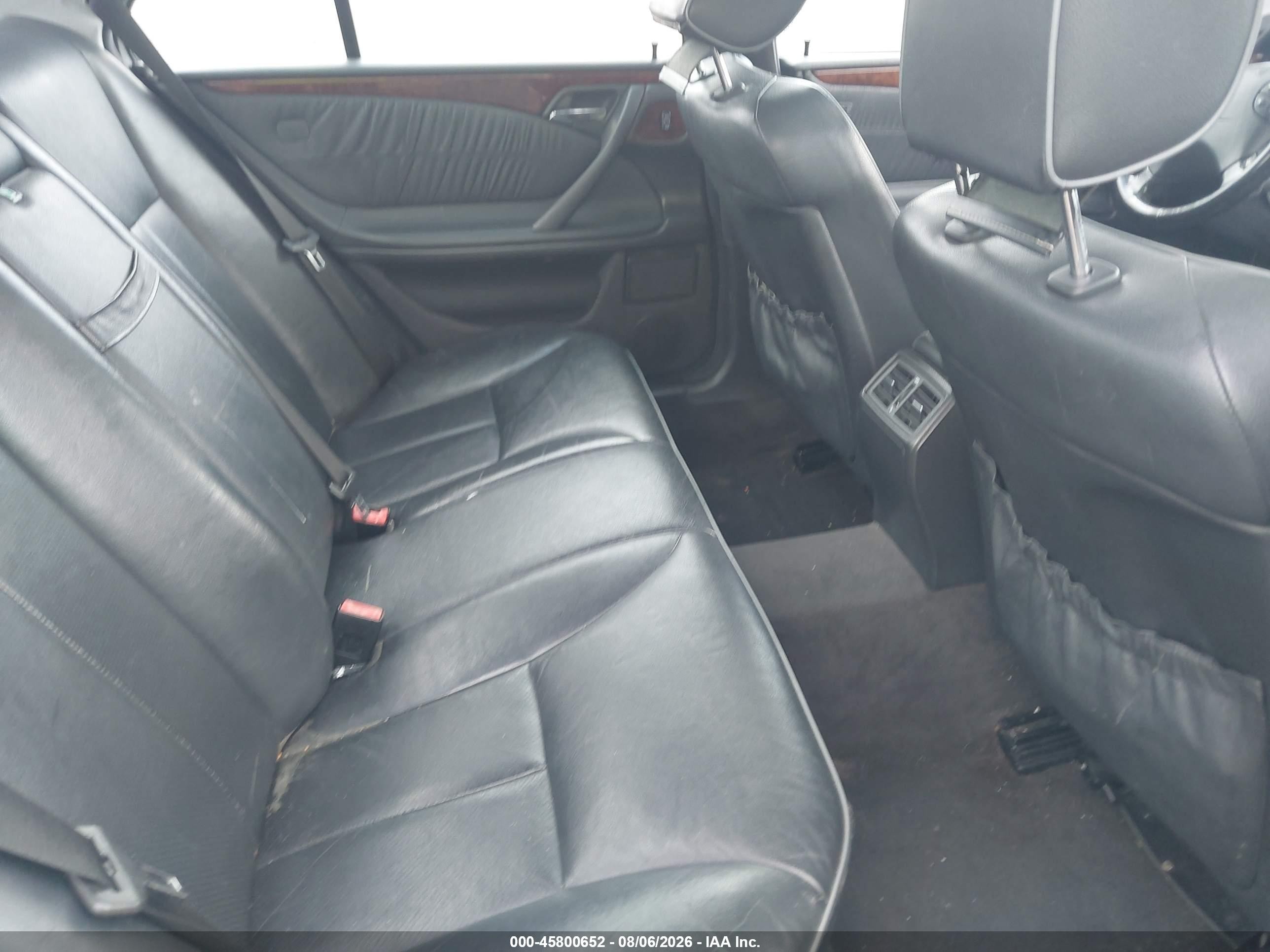 2000 Mercedes-benz E 320   Silver vin: WDBJF65J3YB119053