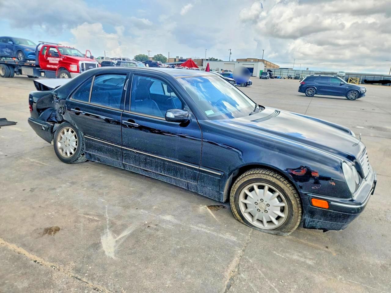 2000 Mercedes-benz E 320 Black vin: WDBJF65J4YB061311