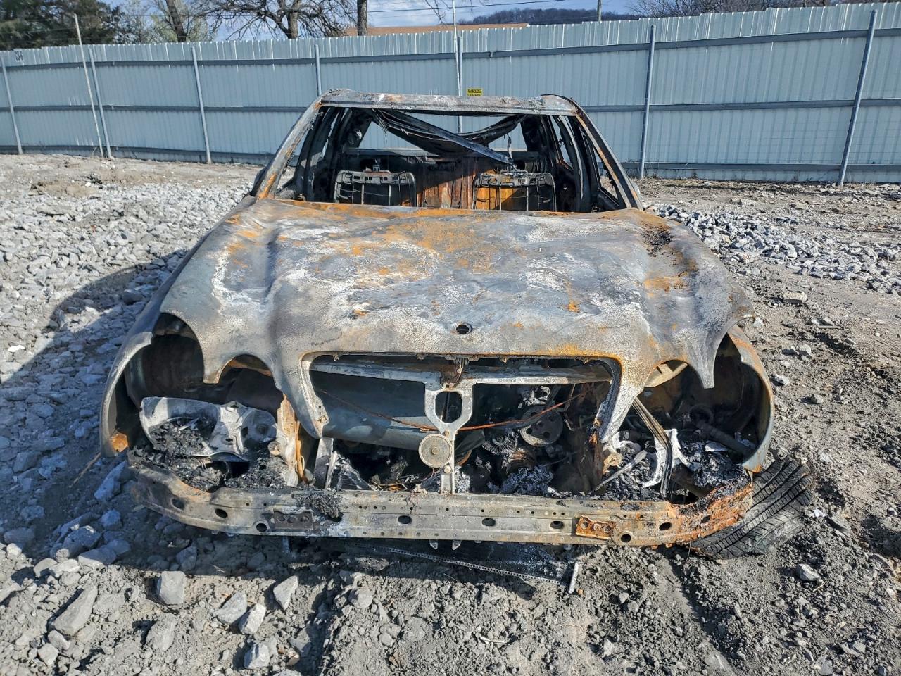 2002 Mercedes-benz E 320 Пожар vin: WDBJF65J52B407888