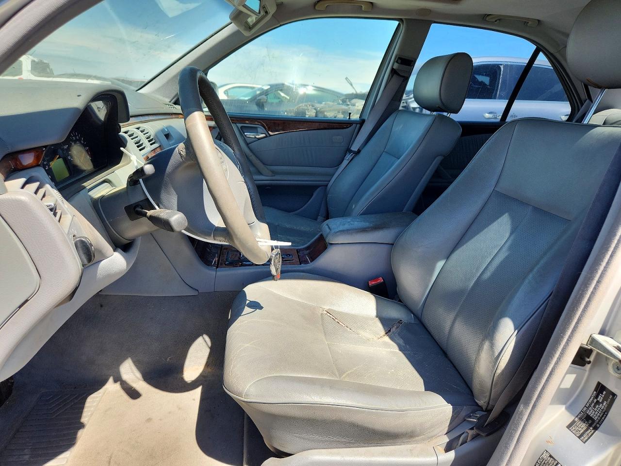 2002 Mercedes-benz E 320 Silver vin: WDBJF65J52B412959