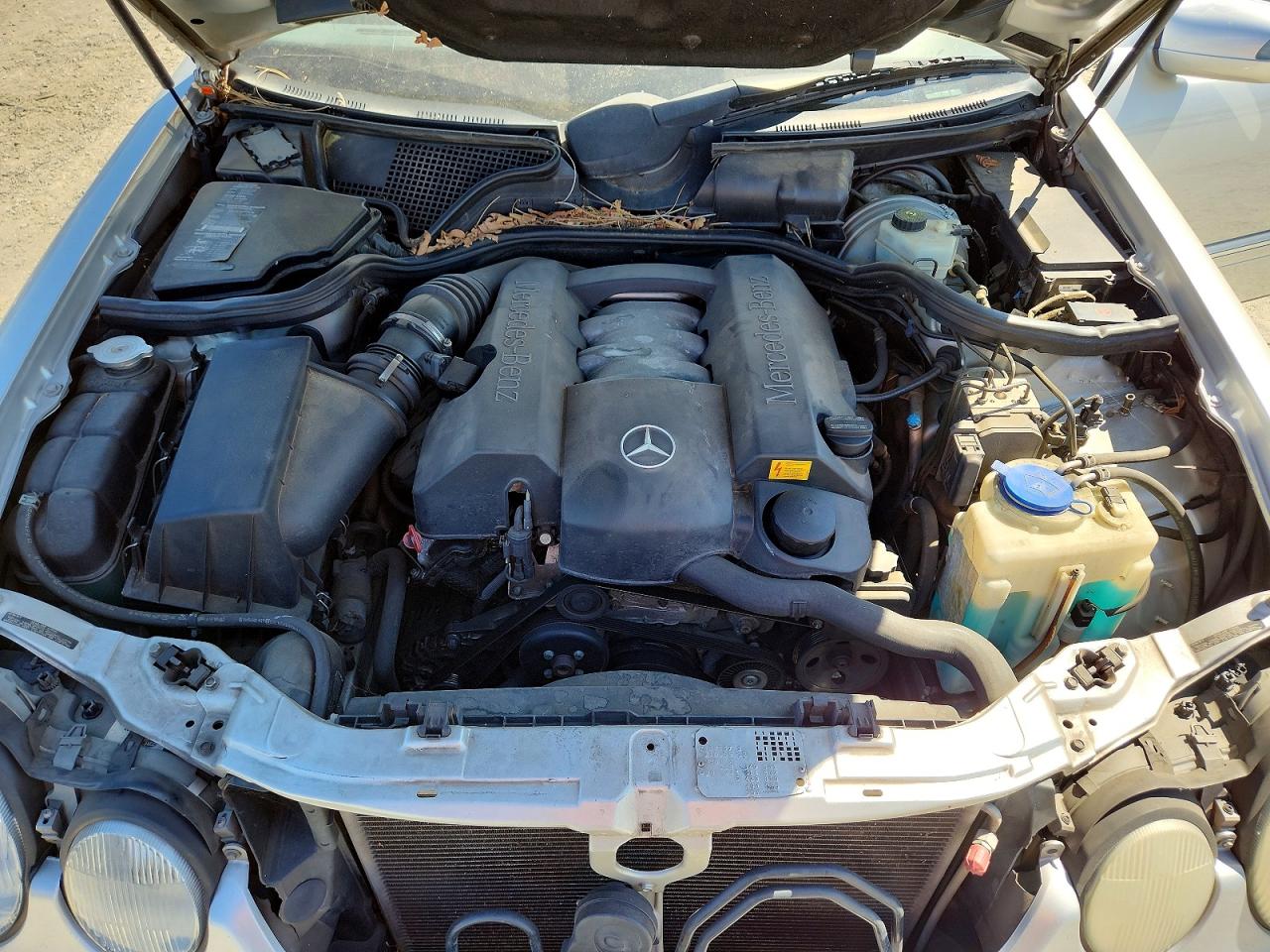 2002 Mercedes-benz E 320 Silver vin: WDBJF65J52B412959