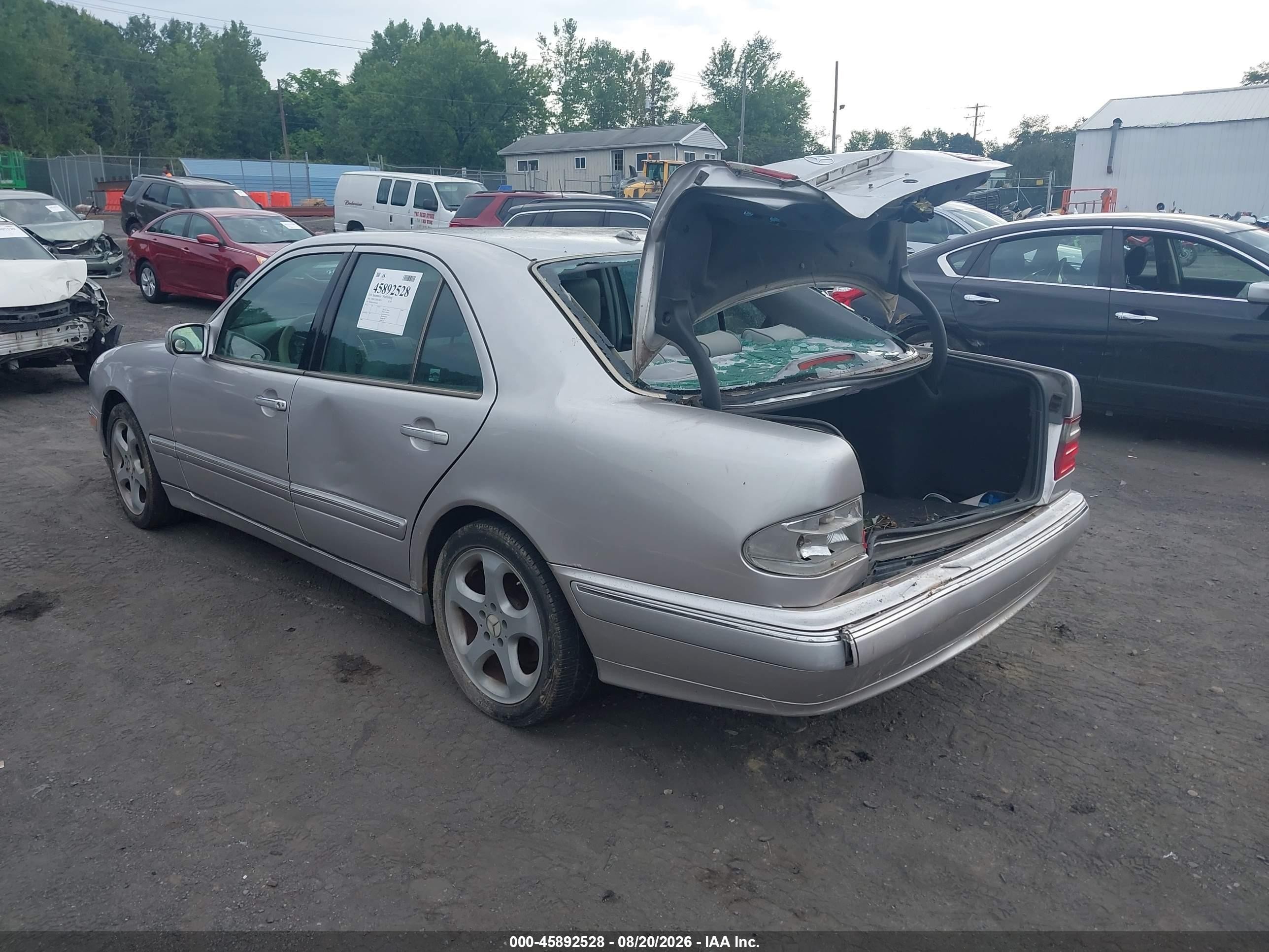 2002 Mercedes-benz E 320 Special Edition Silver vin: WDBJF65J52B486463