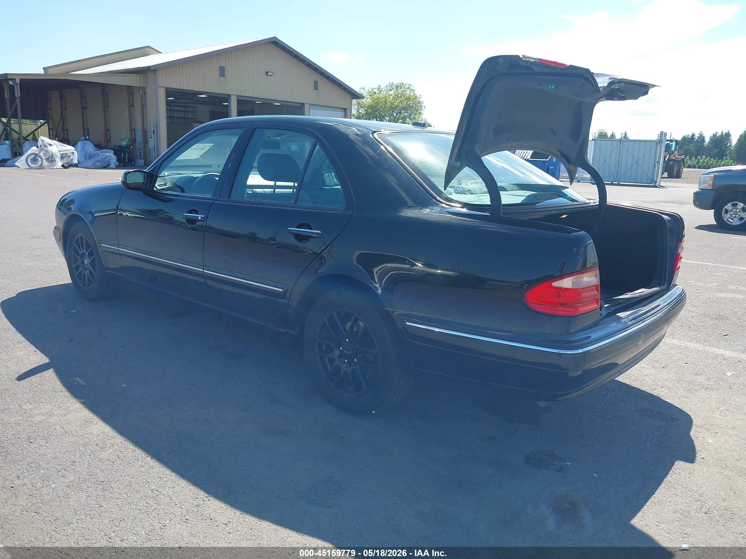 2002 Mercedes-benz E 320 Special Edition Black vin: WDBJF65J52B499259