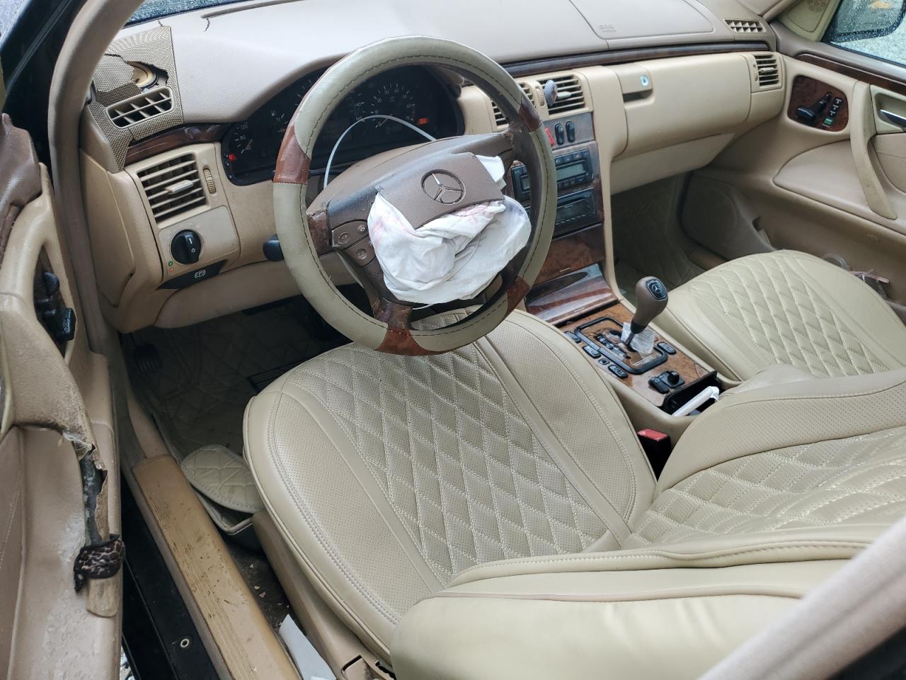 2000 Mercedes-benz E 320 Черный vin: WDBJF65J5YA974083