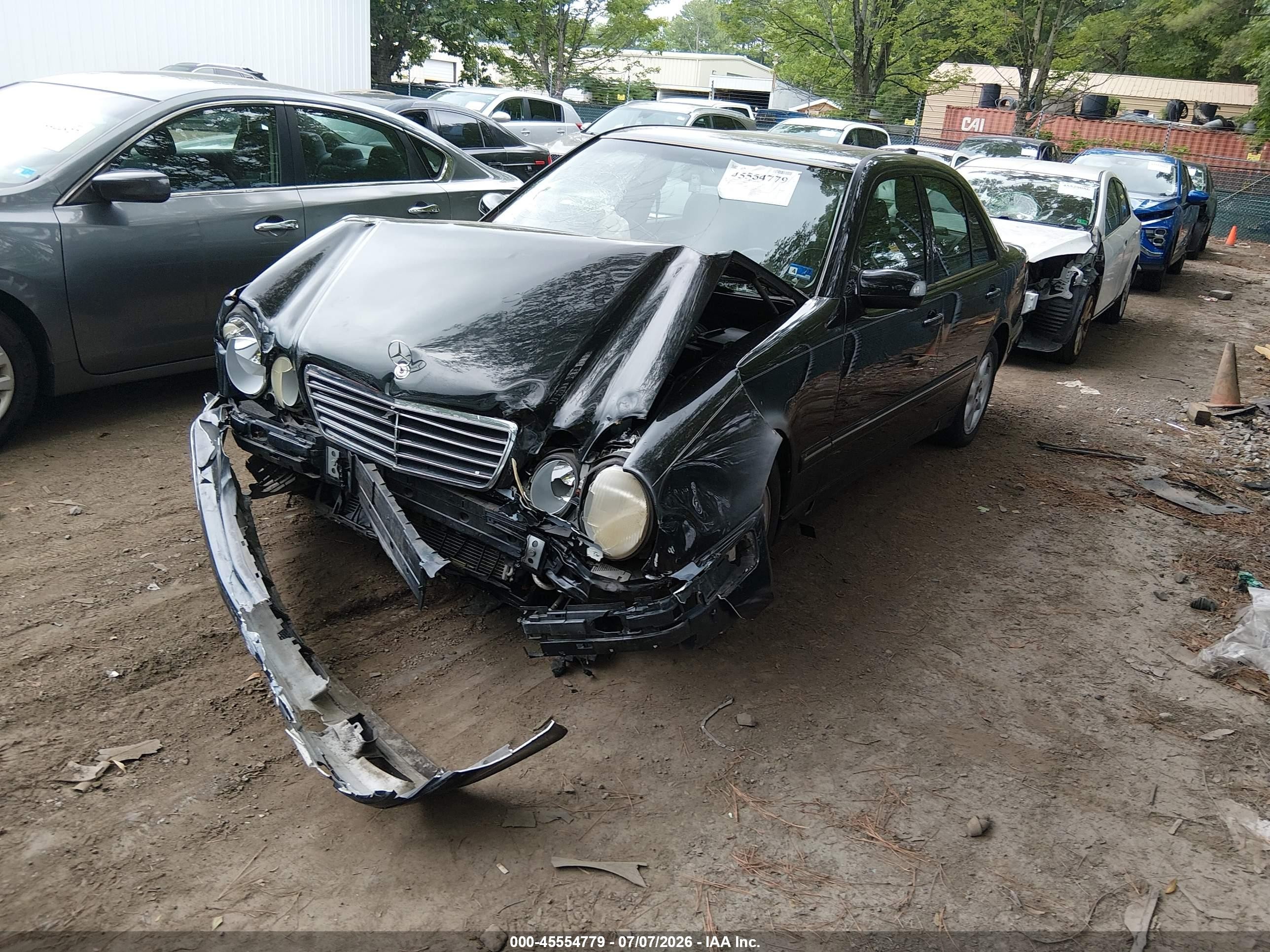 2001 Mercedes-benz E 320 Черный vin: WDBJF65J61B252508