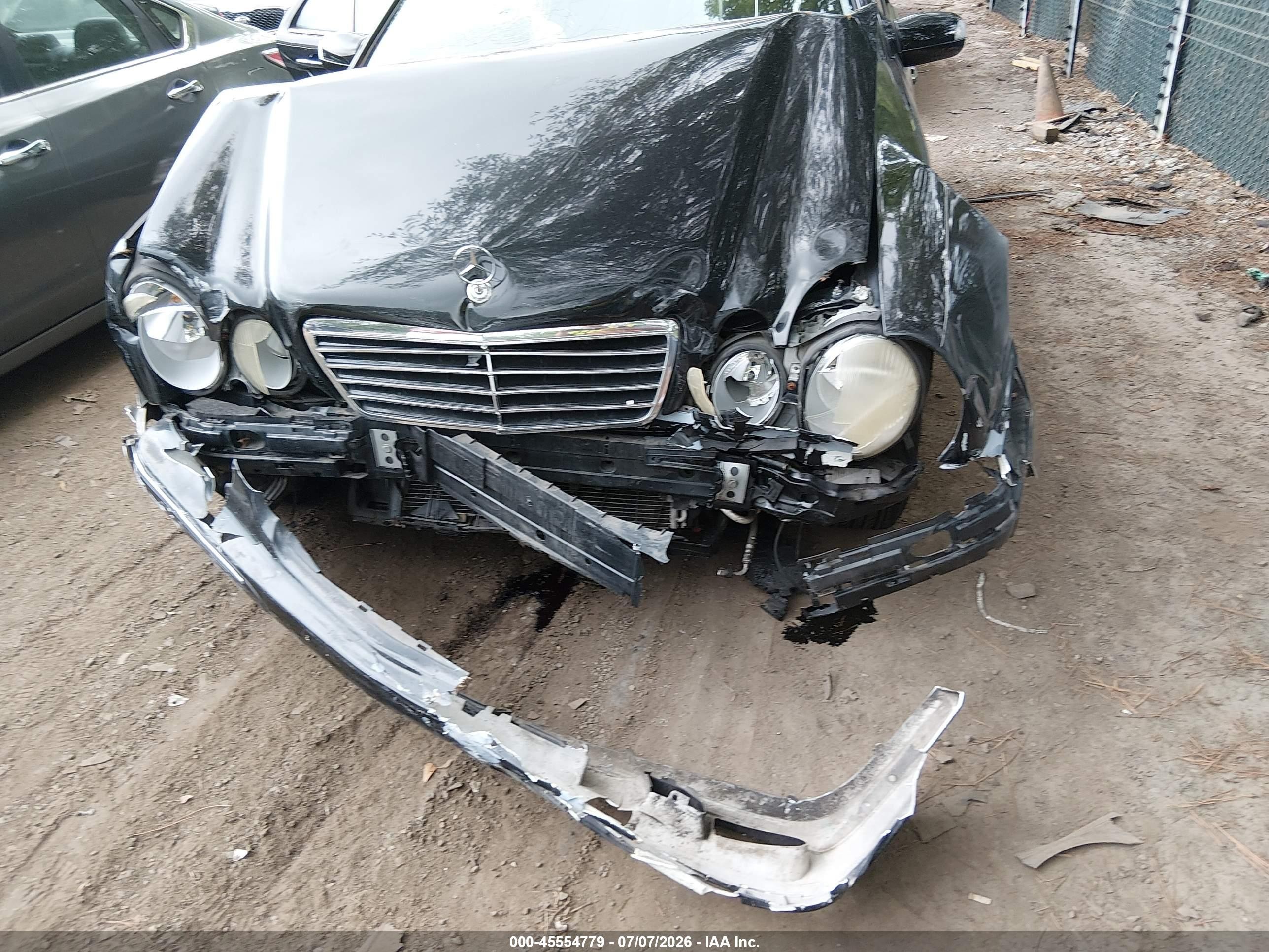 2001 Mercedes-benz E 320 Черный vin: WDBJF65J61B252508