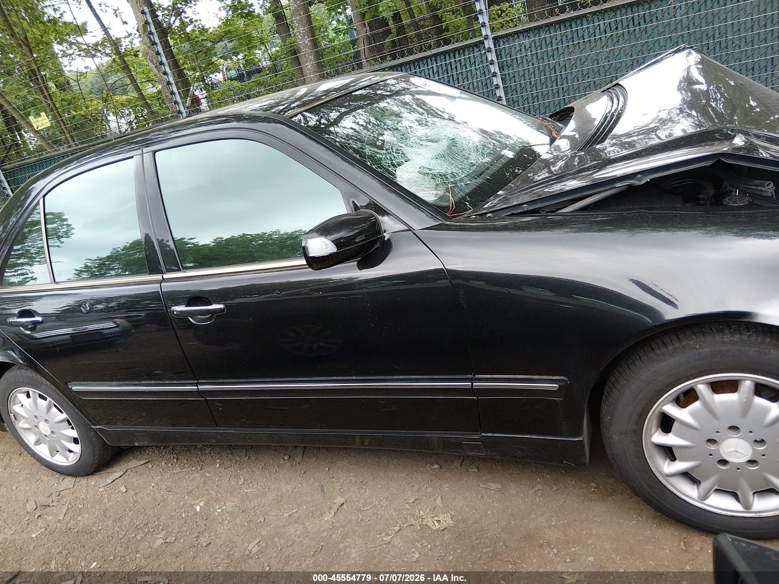 2001 Mercedes-benz E 320 Черный vin: WDBJF65J61B252508
