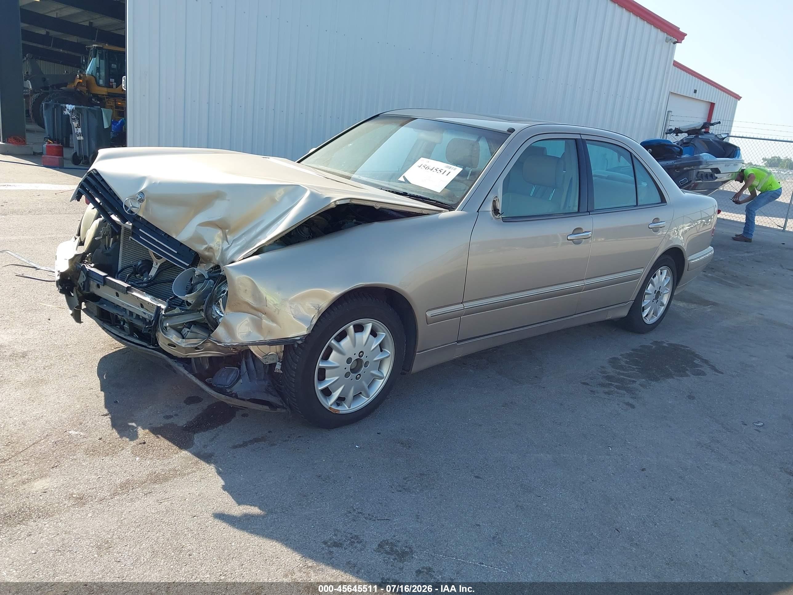 2000 Mercedes-benz E 320   Tan vin: WDBJF65J6YB079017