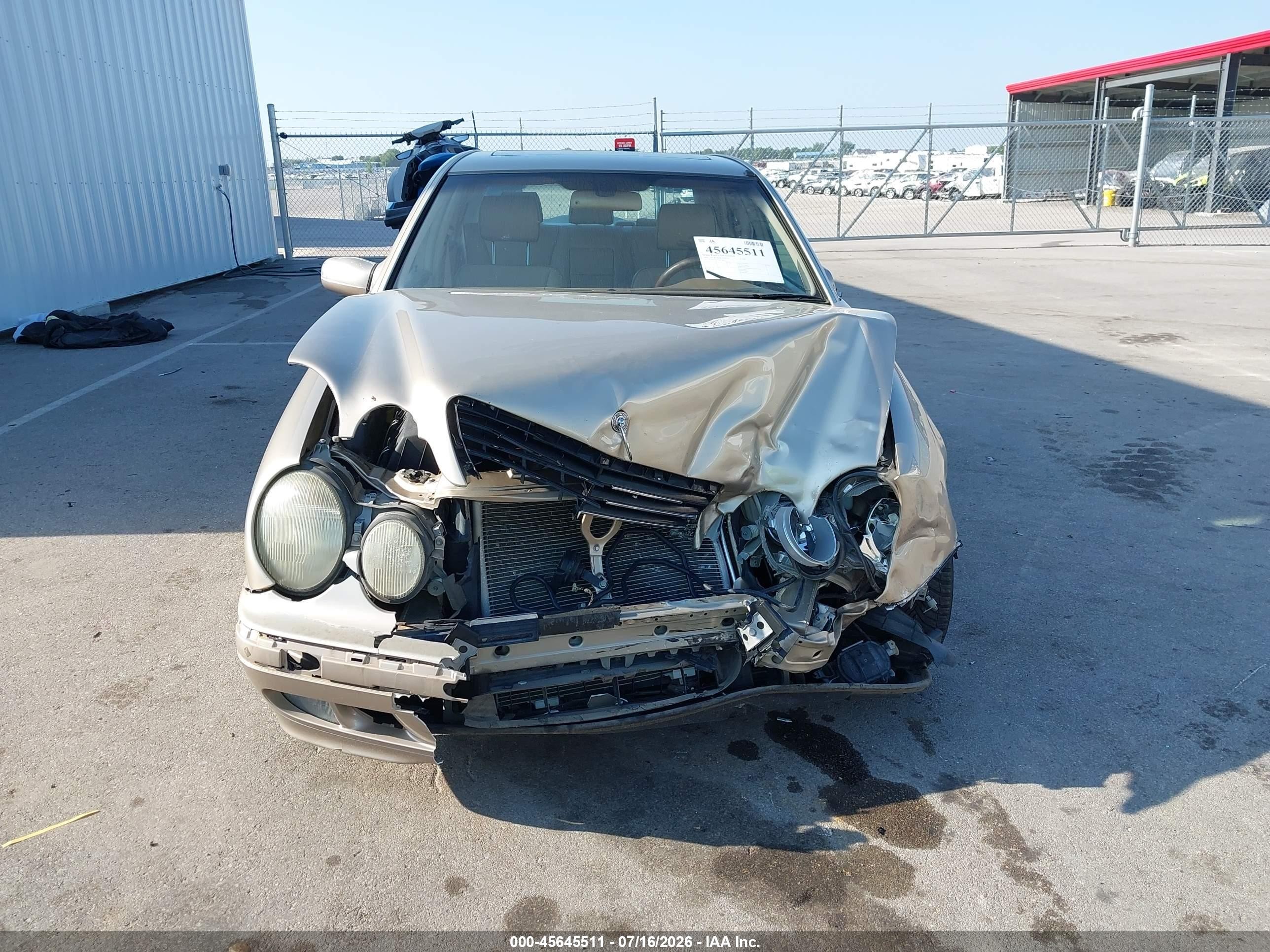2000 Mercedes-benz E 320   Tan vin: WDBJF65J6YB079017
