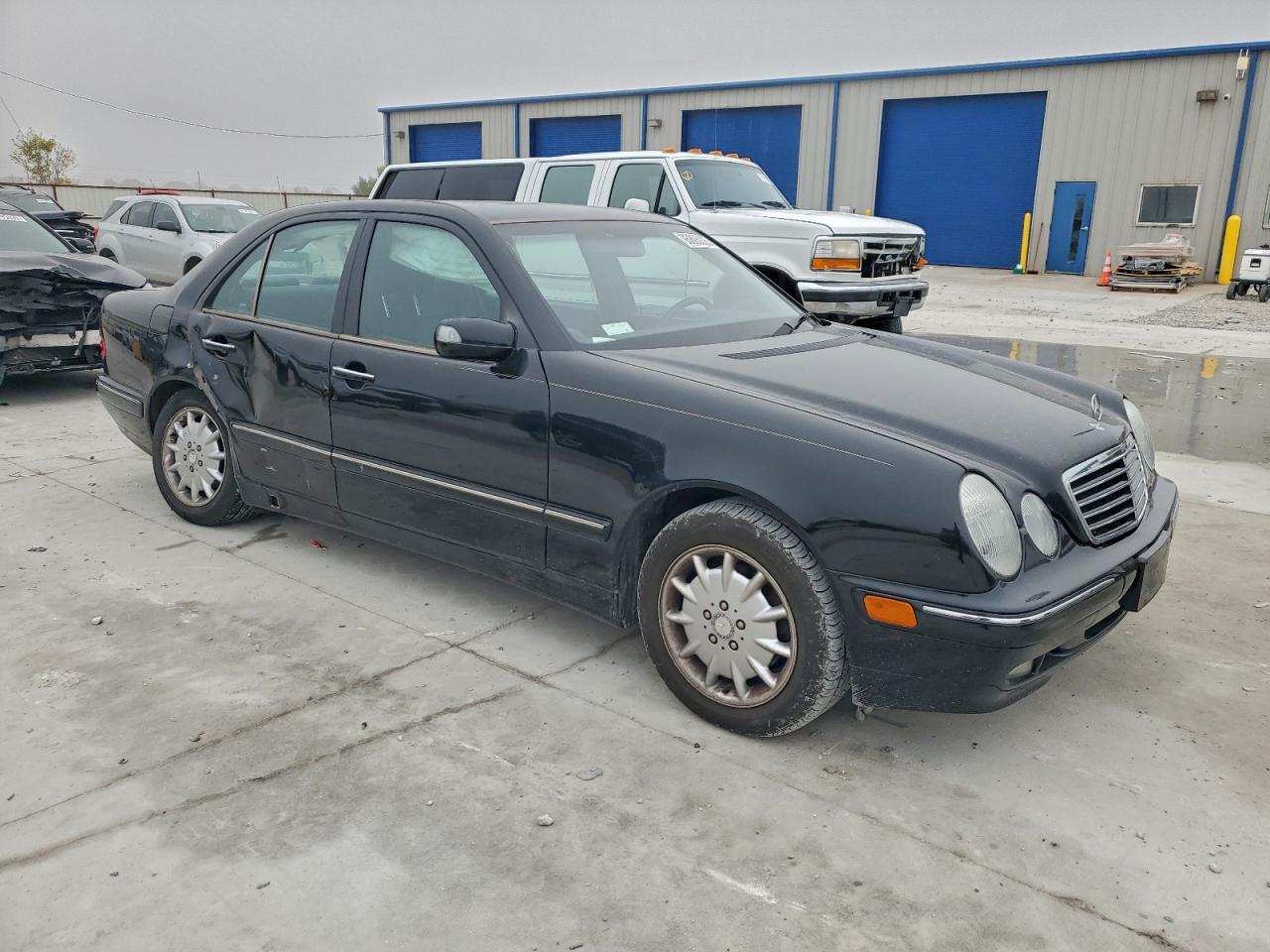 2000 Mercedes-benz E 320 Black vin: WDBJF65J6YB142049