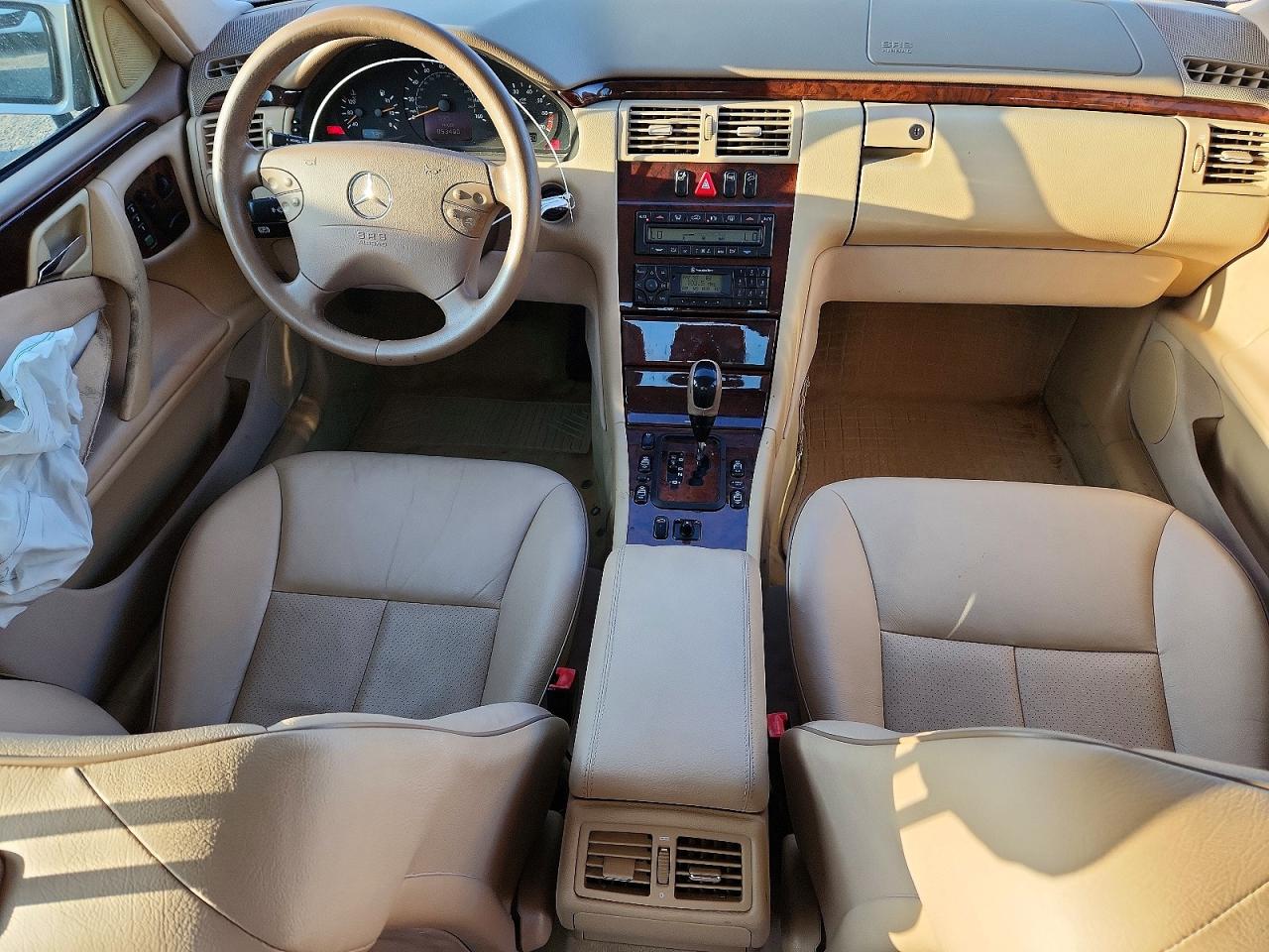 2001 Mercedes-benz E 320 Желто-коричневый vin: WDBJF65J71B166267