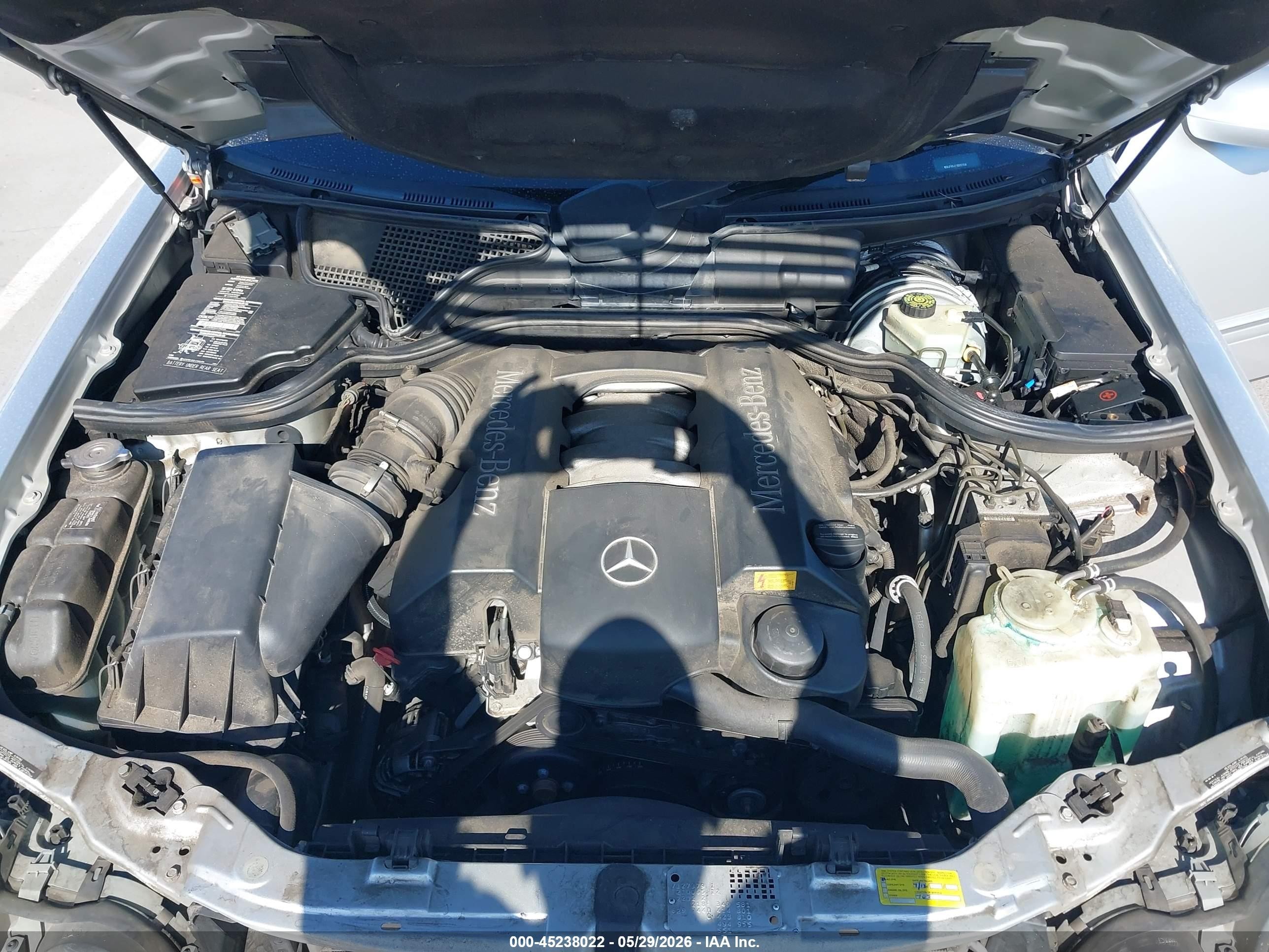 2001 Mercedes-benz E 320   Серебряный vin: WDBJF65J71B337258
