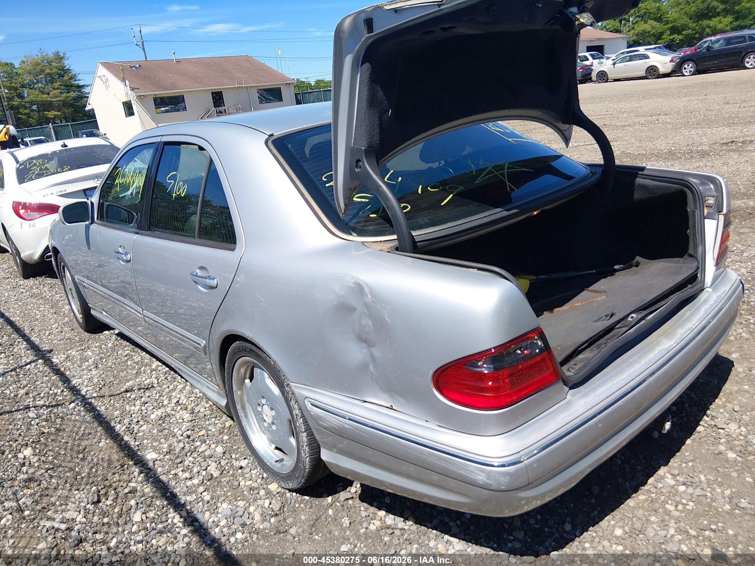 2001 Mercedes-benz E 320   Gray vin: WDBJF65J71B378697