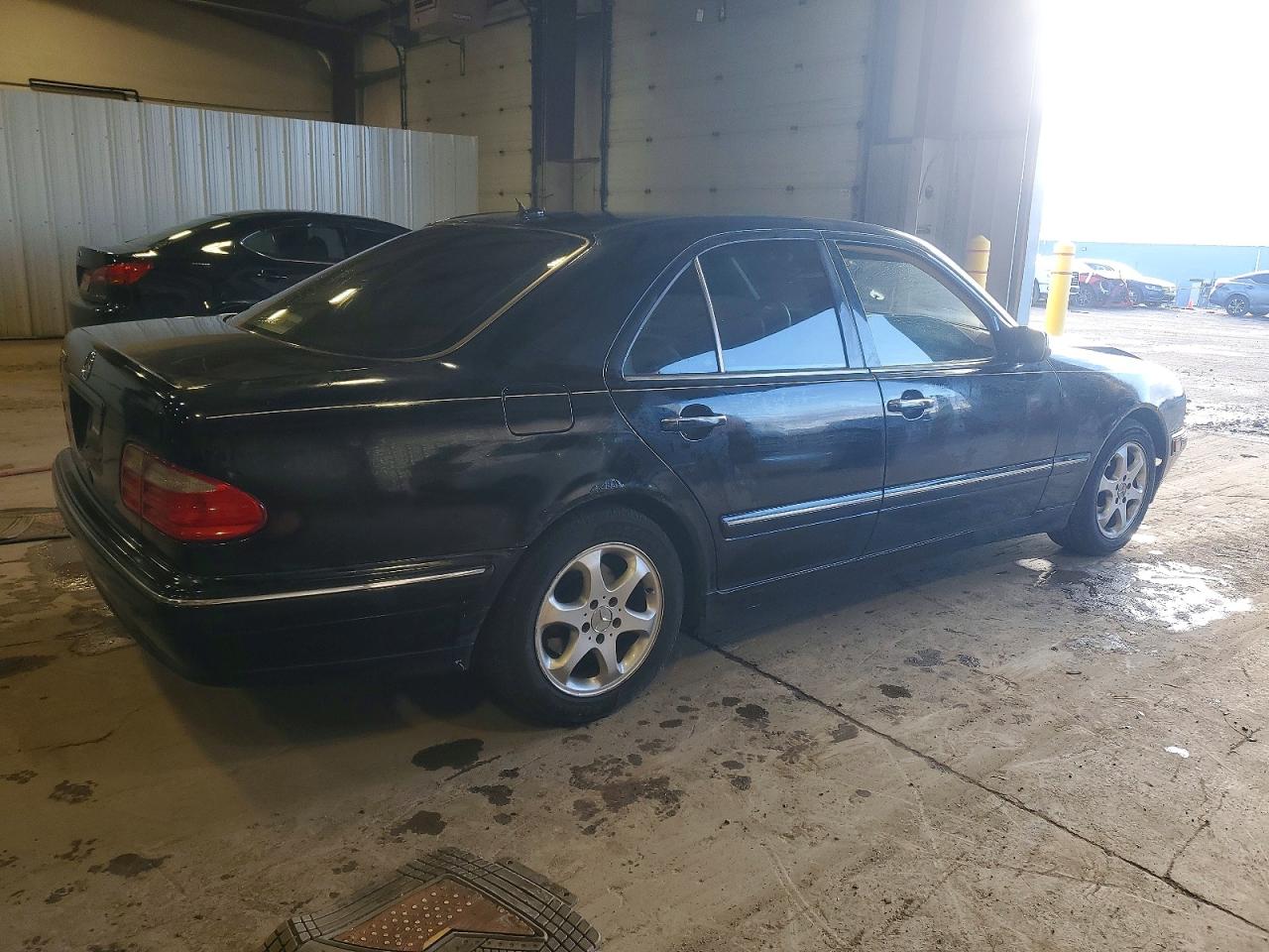 2002 Mercedes-benz E 320 Black vin: WDBJF65J72B417970