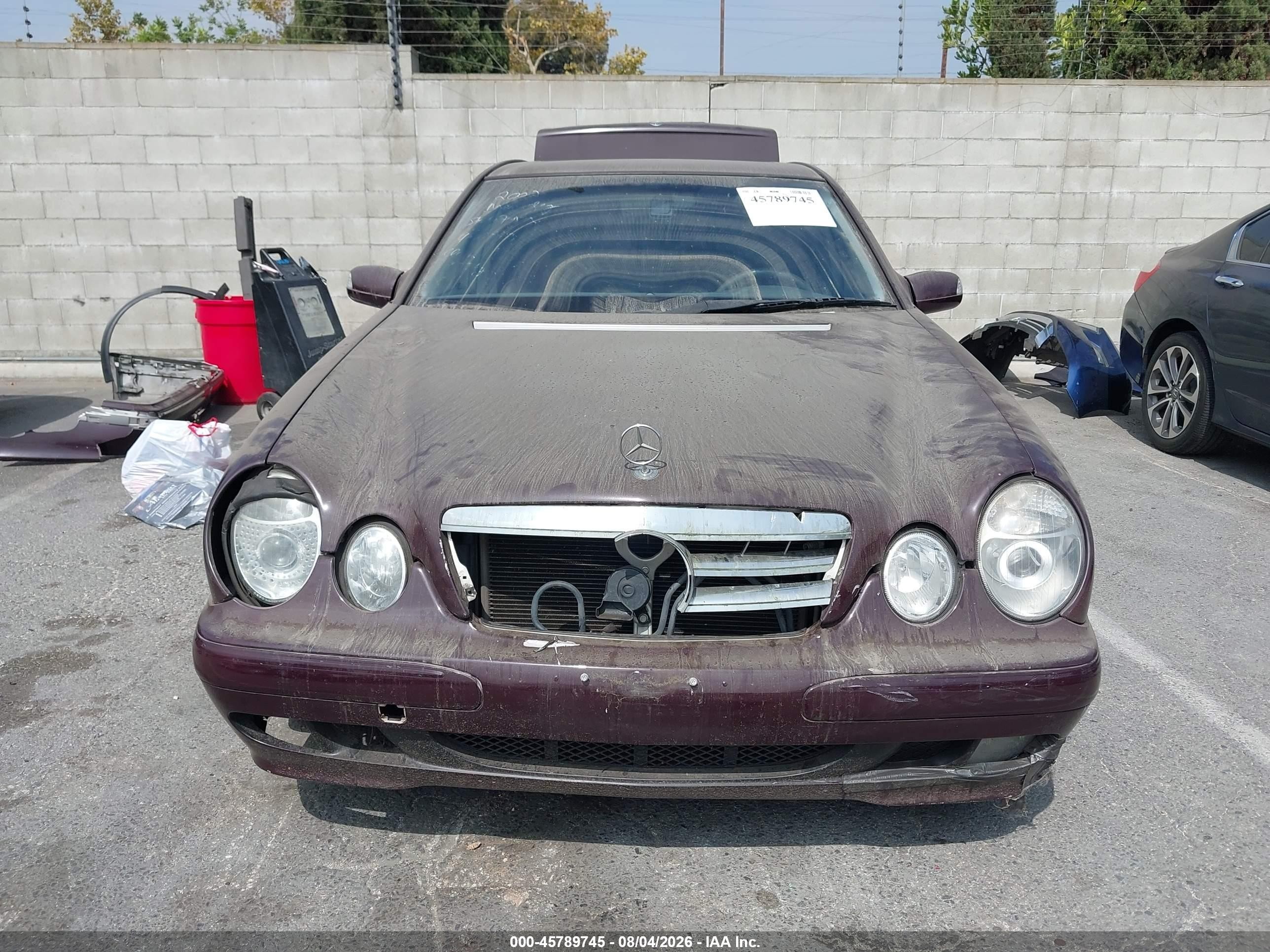 2002 Mercedes-benz E 320 Special Edition Бордовый vin: WDBJF65J72B460978