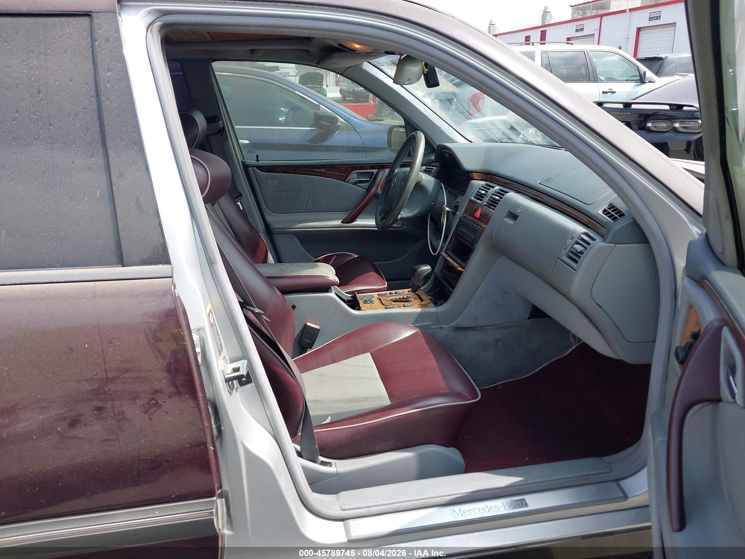 2002 Mercedes-benz E 320 Special Edition Бордовый vin: WDBJF65J72B460978