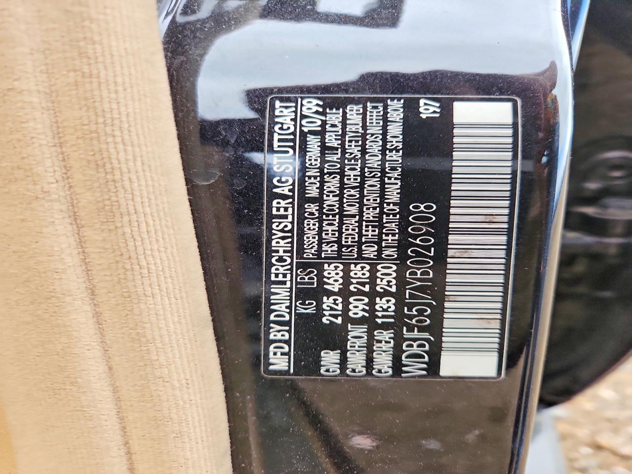2000 Mercedes-benz E 320 Black vin: WDBJF65J7YB026908