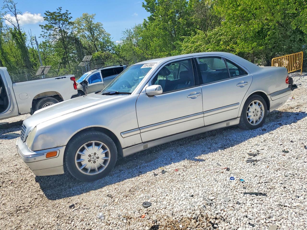 2000 Mercedes-benz E 320 Серебряный vin: WDBJF65J7YB148619