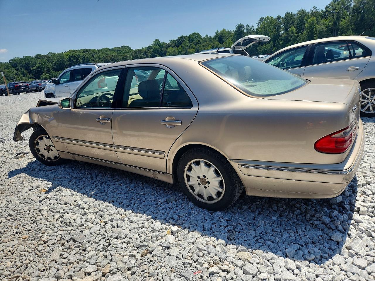 2001 Mercedes-benz E 320 Tan vin: WDBJF65J81B244409