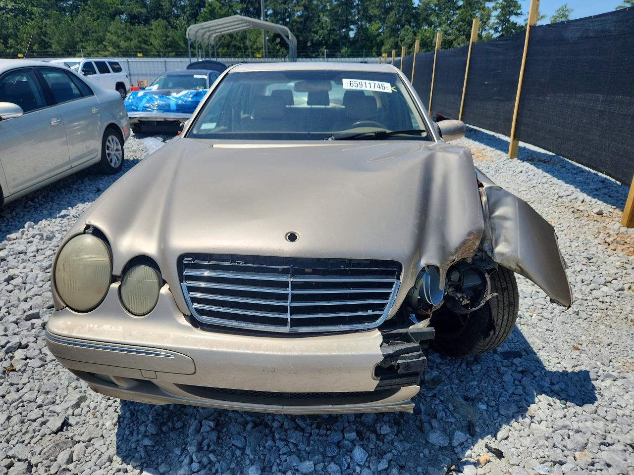 2001 Mercedes-benz E 320 Tan vin: WDBJF65J81B244409