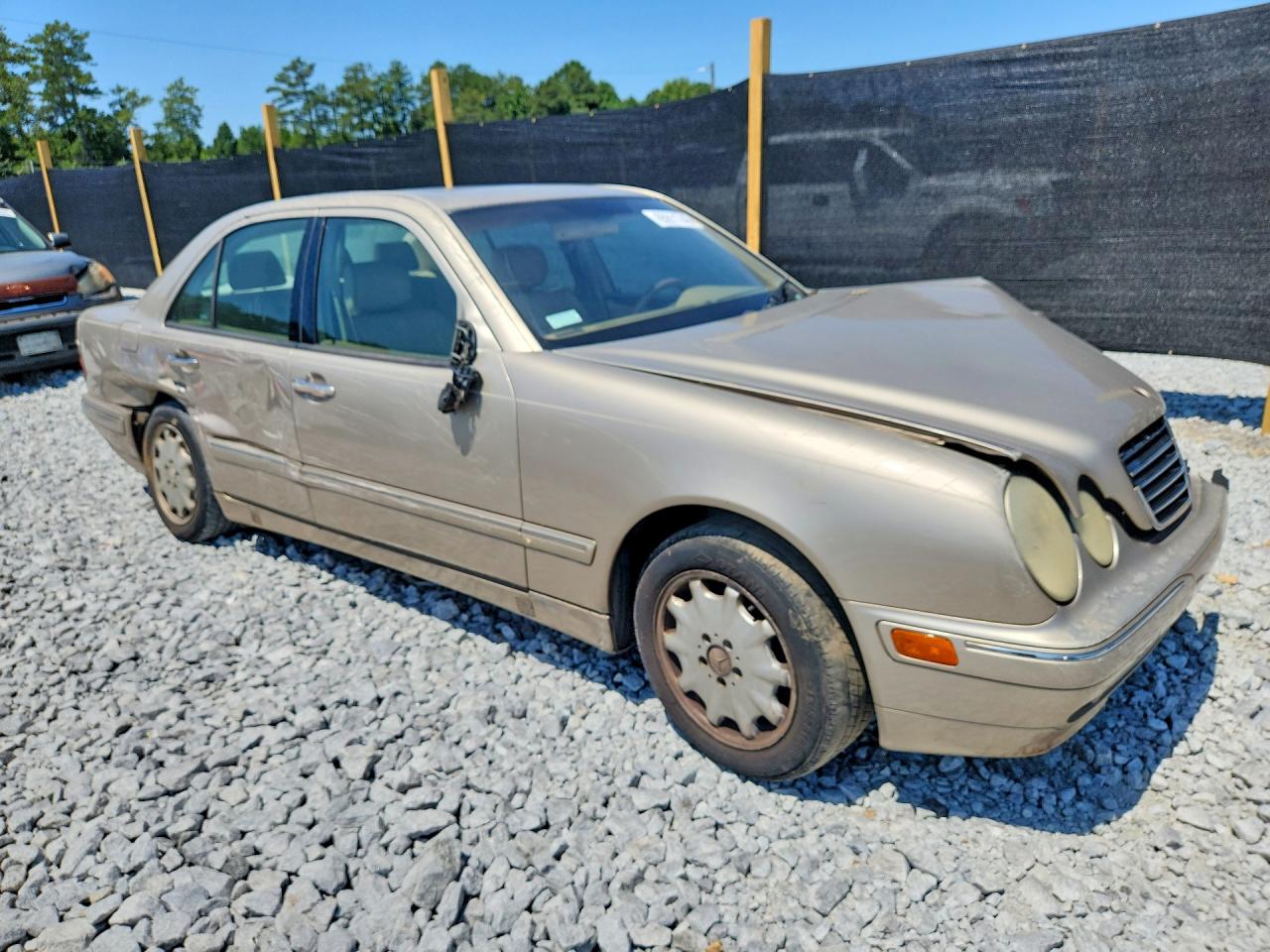 2001 Mercedes-benz E 320 Tan vin: WDBJF65J81B244409