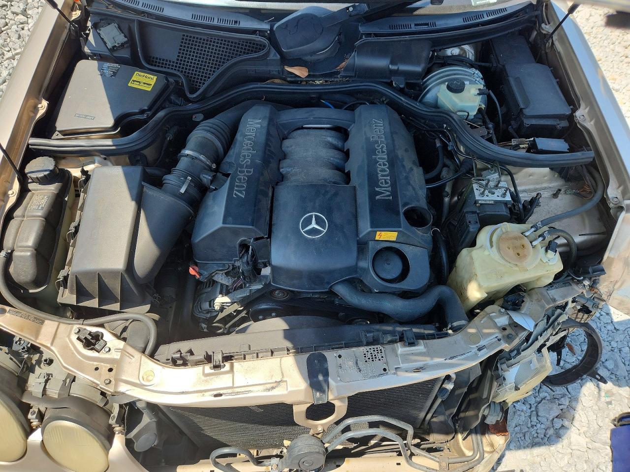 2001 Mercedes-benz E 320 Tan vin: WDBJF65J81B244409