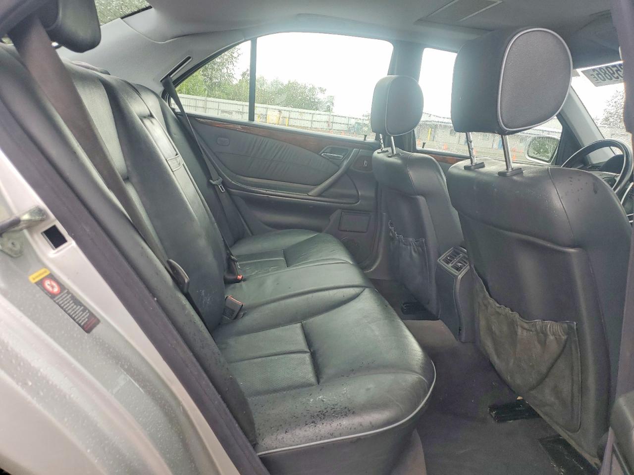 2002 Mercedes-benz E 320 Silver vin: WDBJF65J82B477322