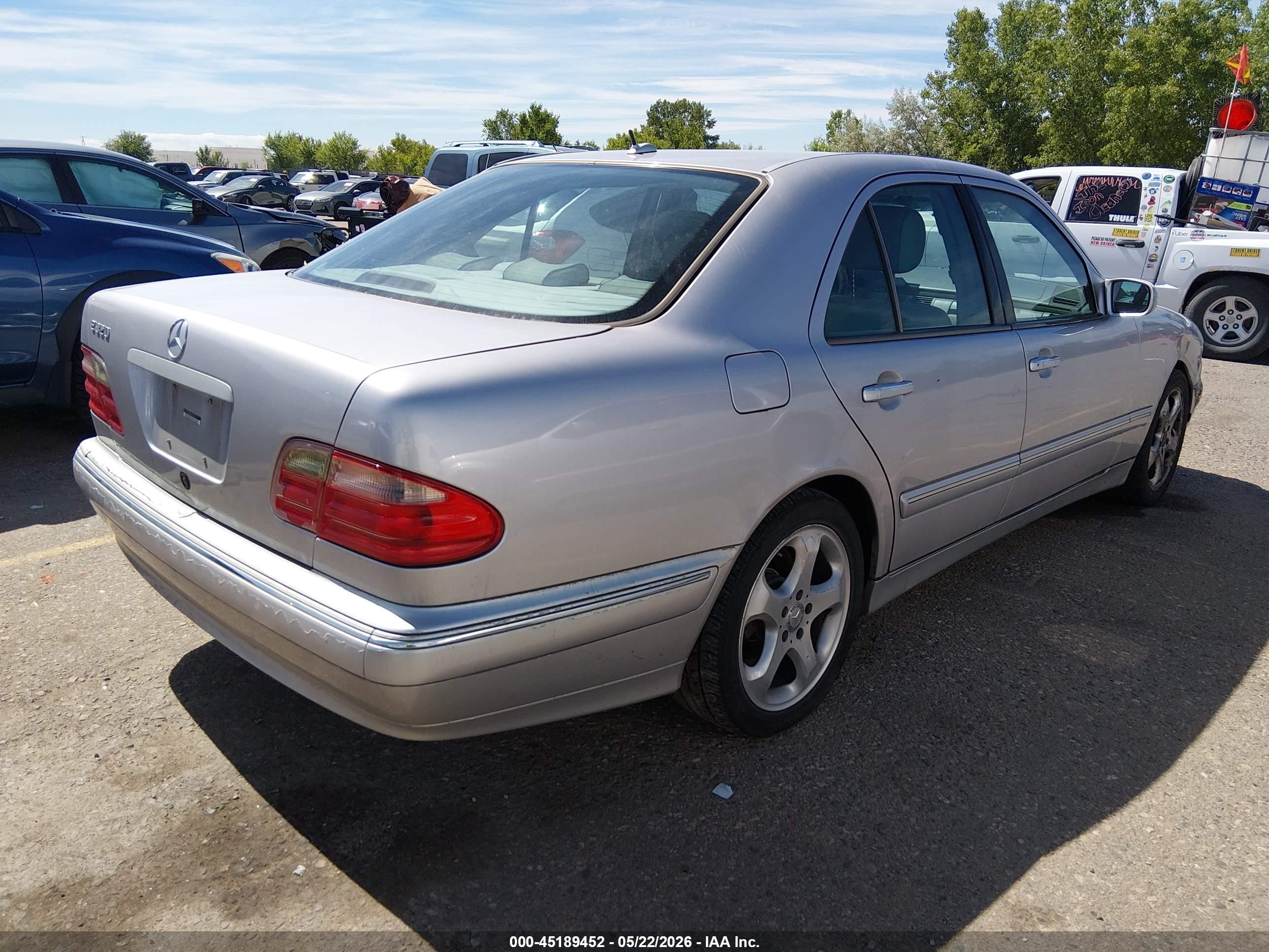 2002 Mercedes-benz E 320 Special Edition Серебряный vin: WDBJF65J82B484772
