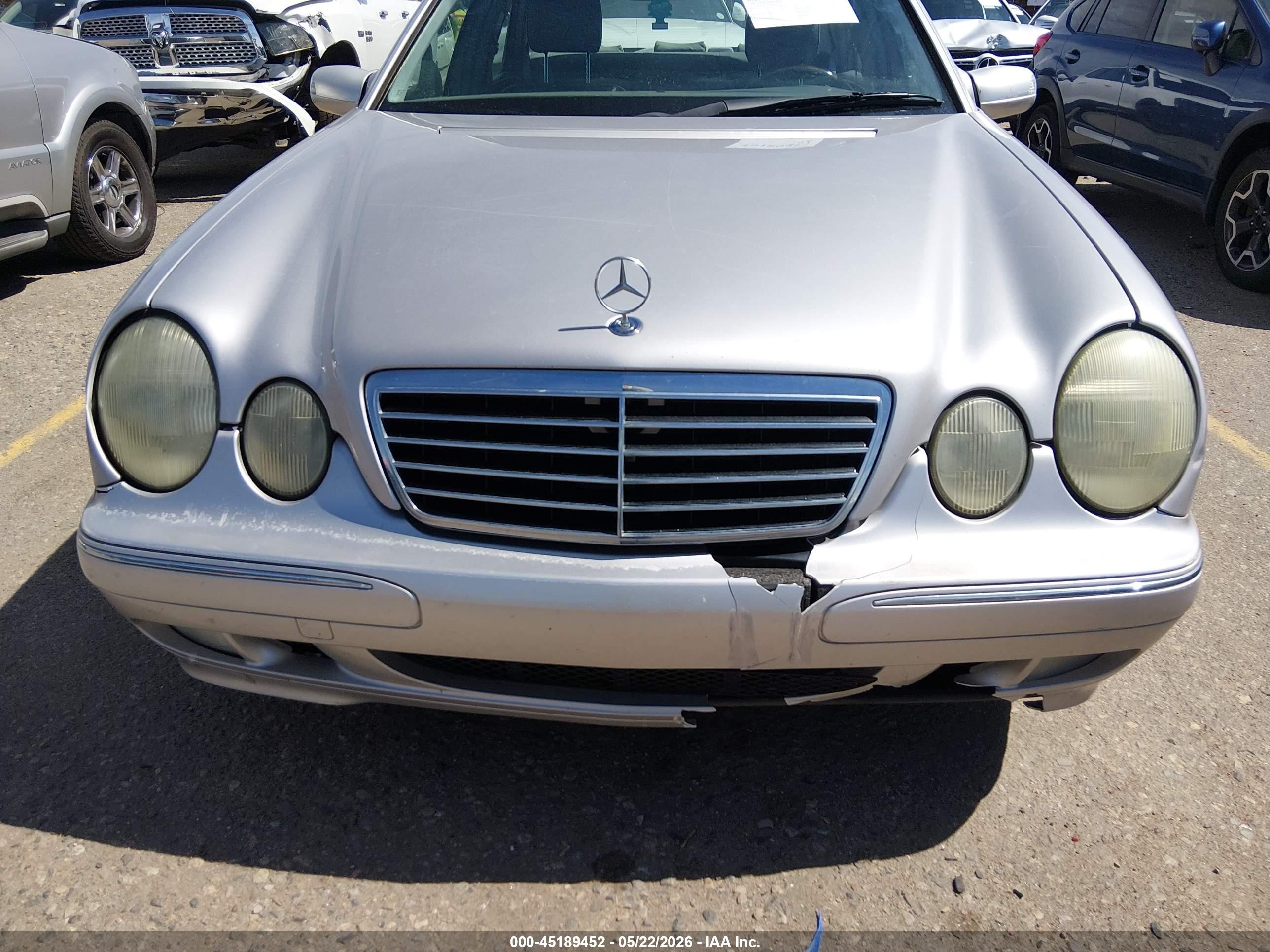 2002 Mercedes-benz E 320 Special Edition Серебряный vin: WDBJF65J82B484772