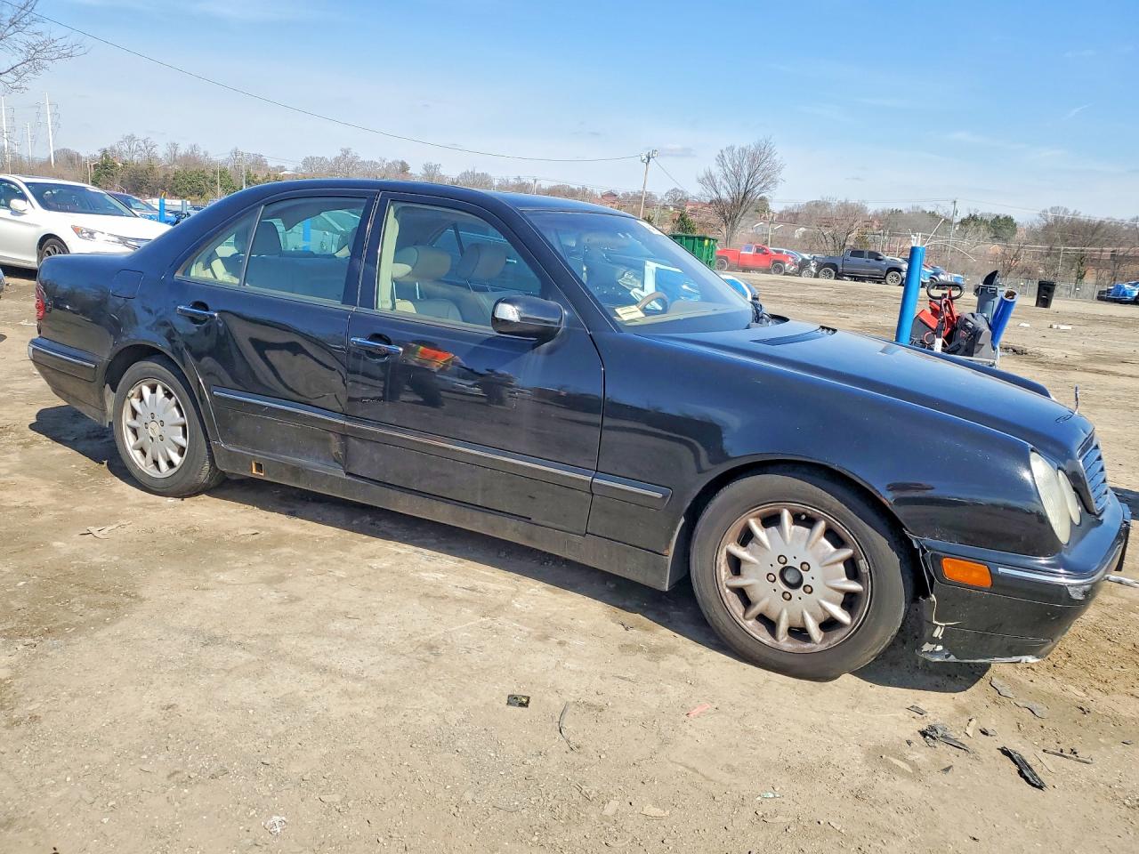 2001 Mercedes-benz E-class 320 Black vin: WDBJF65J91B322566