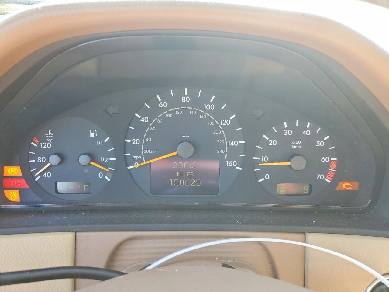 2001 Mercedes-benz E-class 320 Black vin: WDBJF65J91B322566