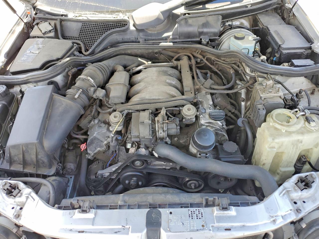 2000 Mercedes-benz E 320 Silver vin: WDBJF65J9YB167107