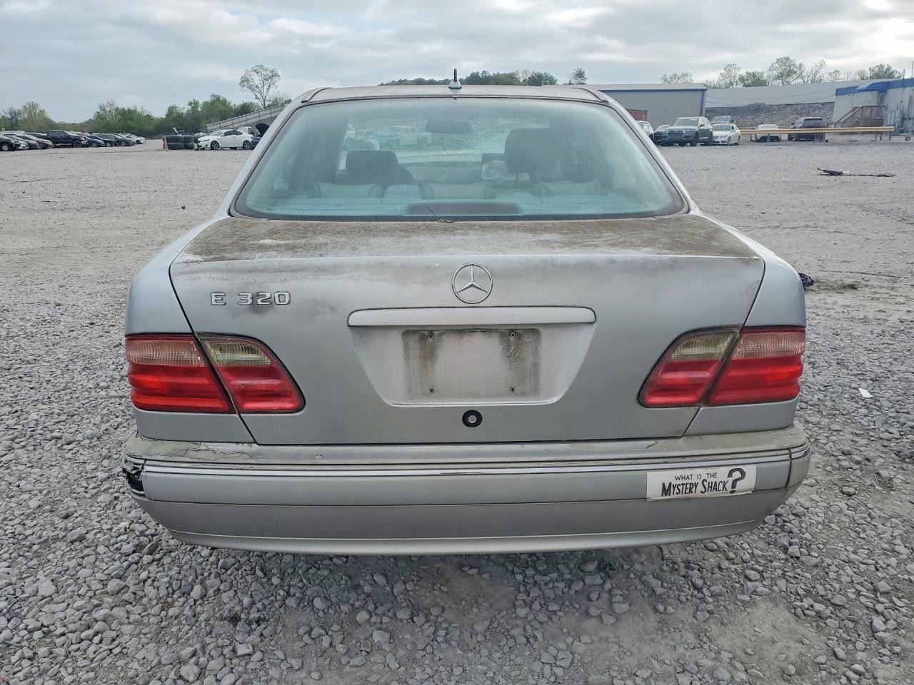 2001 Mercedes-benz E 320 Silver vin: WDBJF65JX1B229507